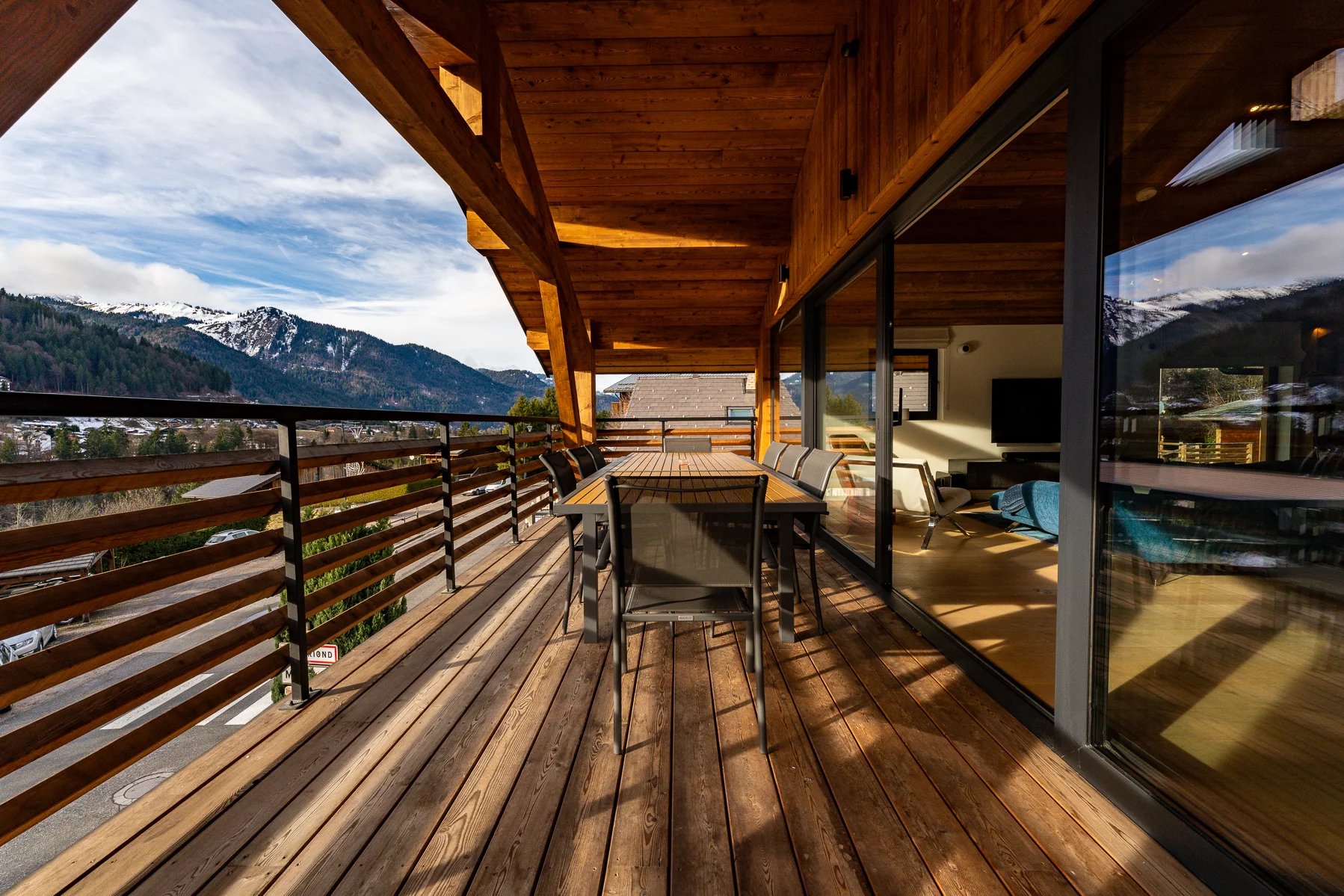 Photo of MONTRIOND - Superb 6-bedroom chalet Montriond