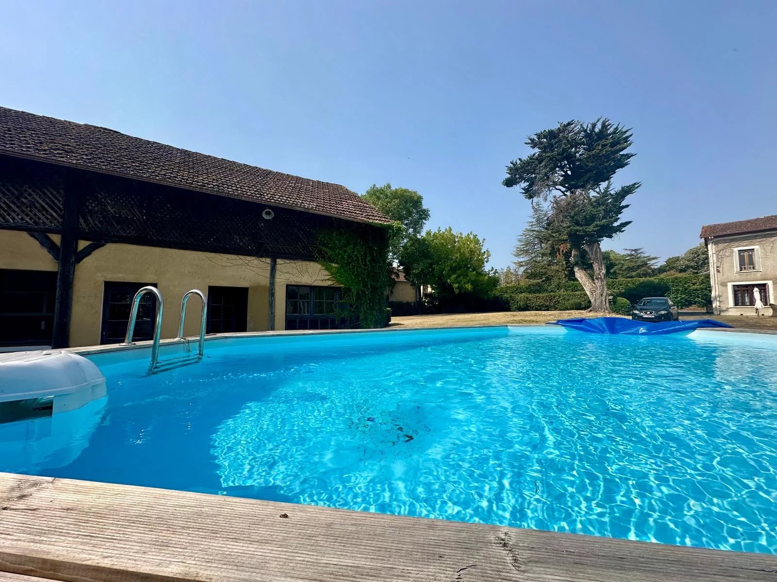 Townhouse for sale Miélan, Gers