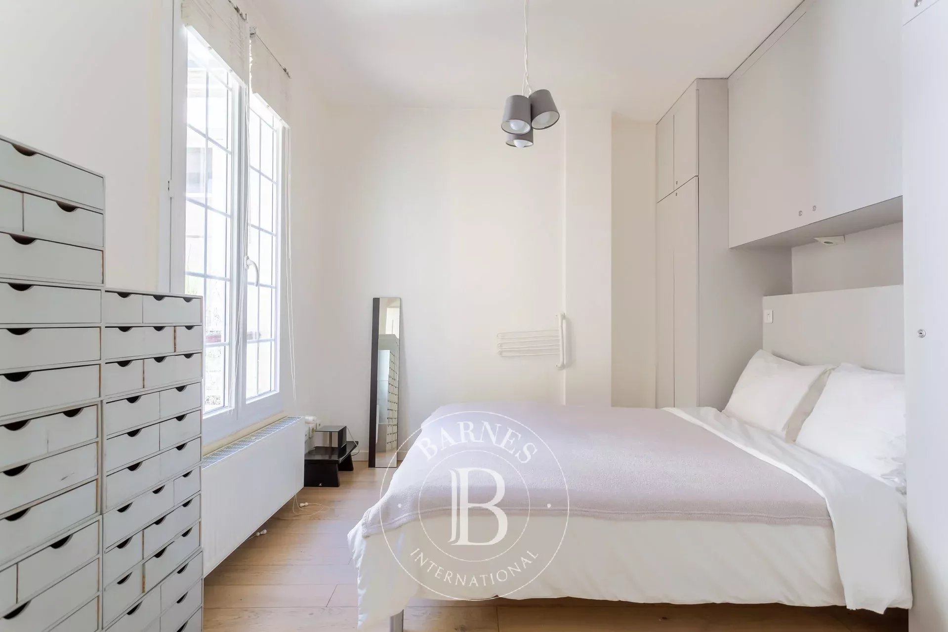 Daire Paris 3ème - picture 7