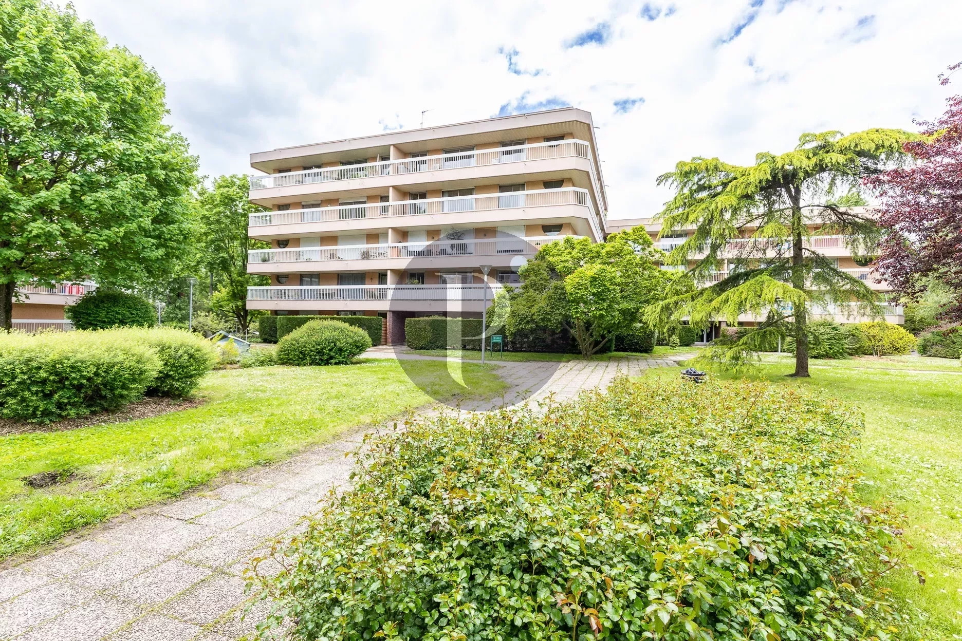 vente-appartement-3-pieces-verrieres-le-buisson-84700262