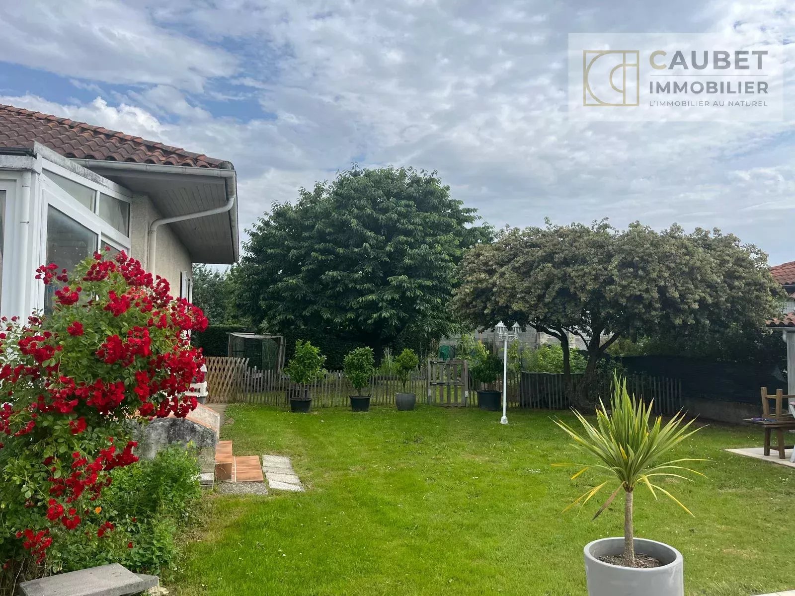 Rental Village house Lagarde