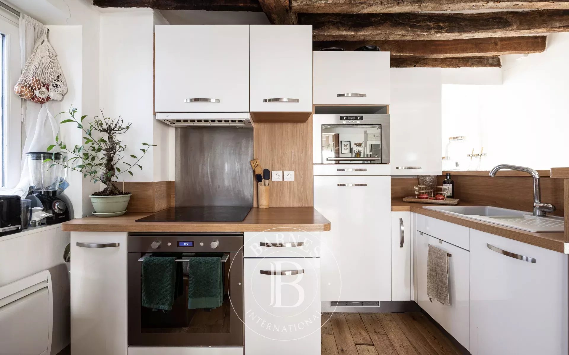 Daire Paris 1er - picture 9