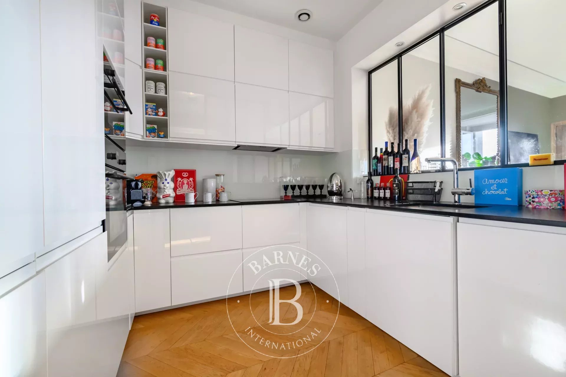 Daire Paris 8ème - picture 11