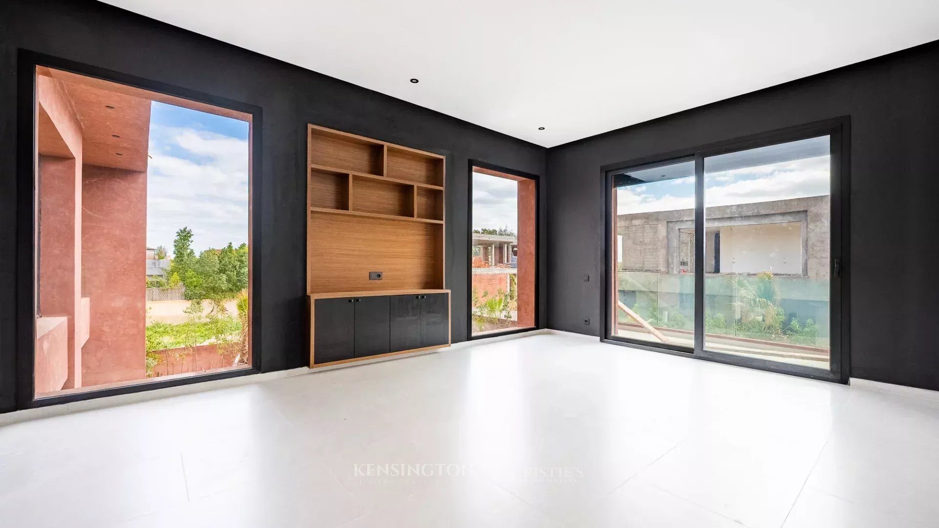 5 Bedroom Villa/Townhouse's Image 18