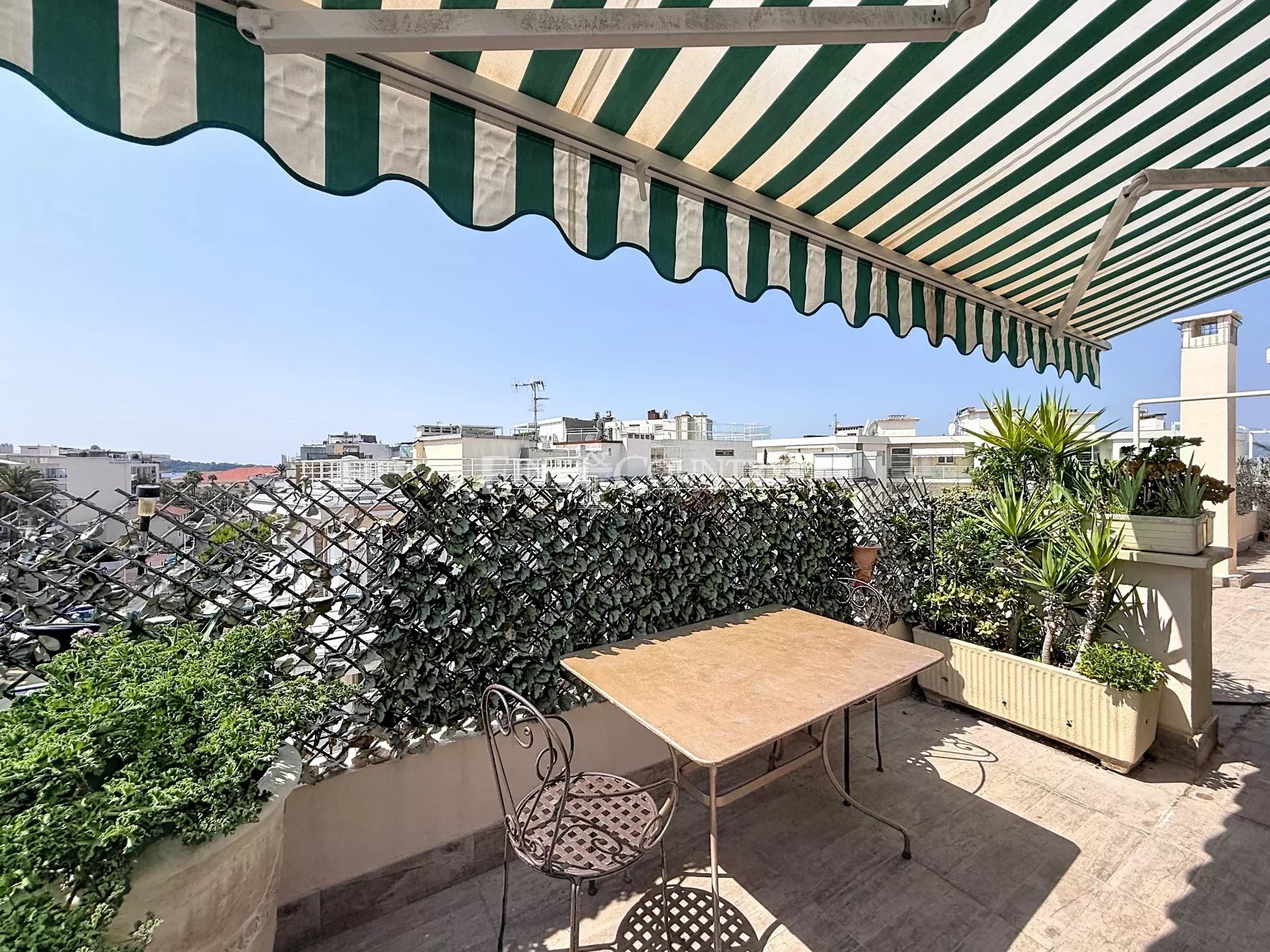 Photo of Penthouse for sale in Palm Beach, Cannes