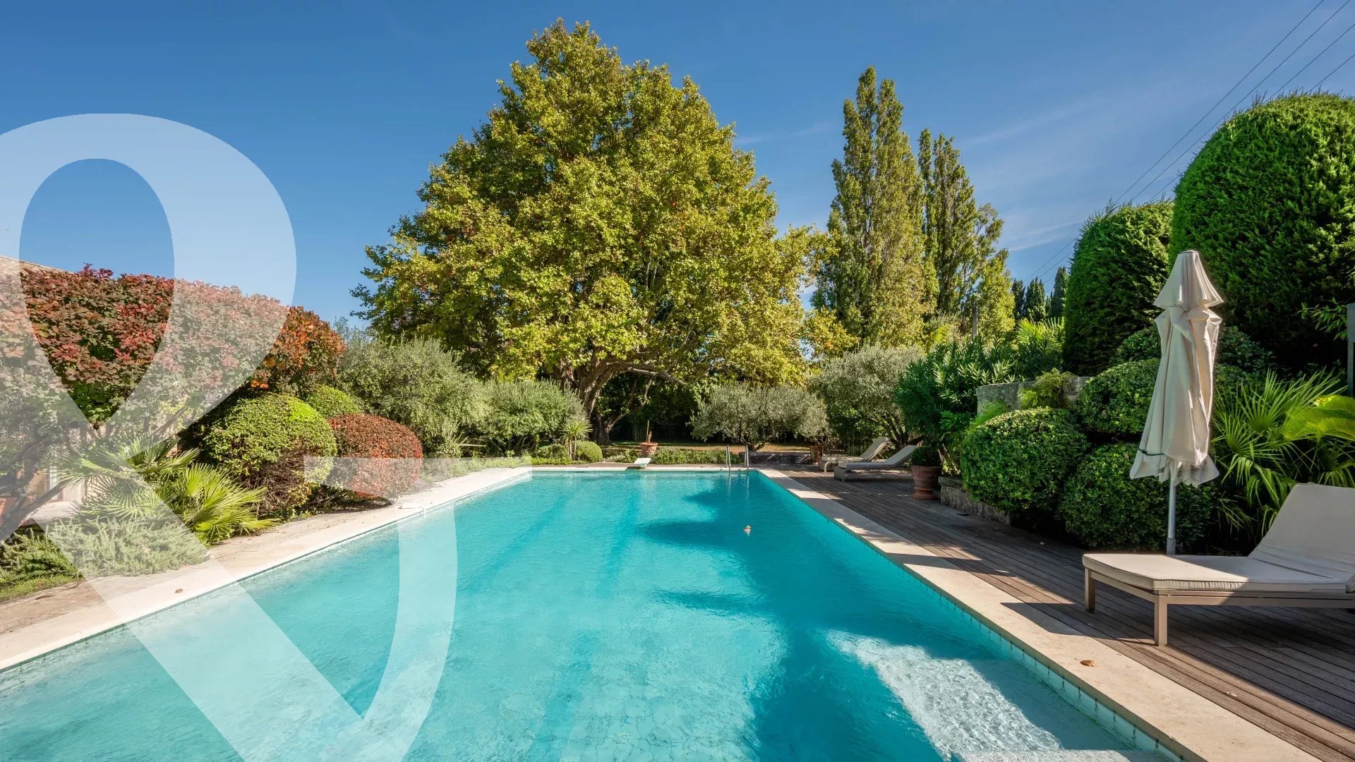 AU COEUR D'UN MAGNIFIQUE PARC BUCOLIQUE