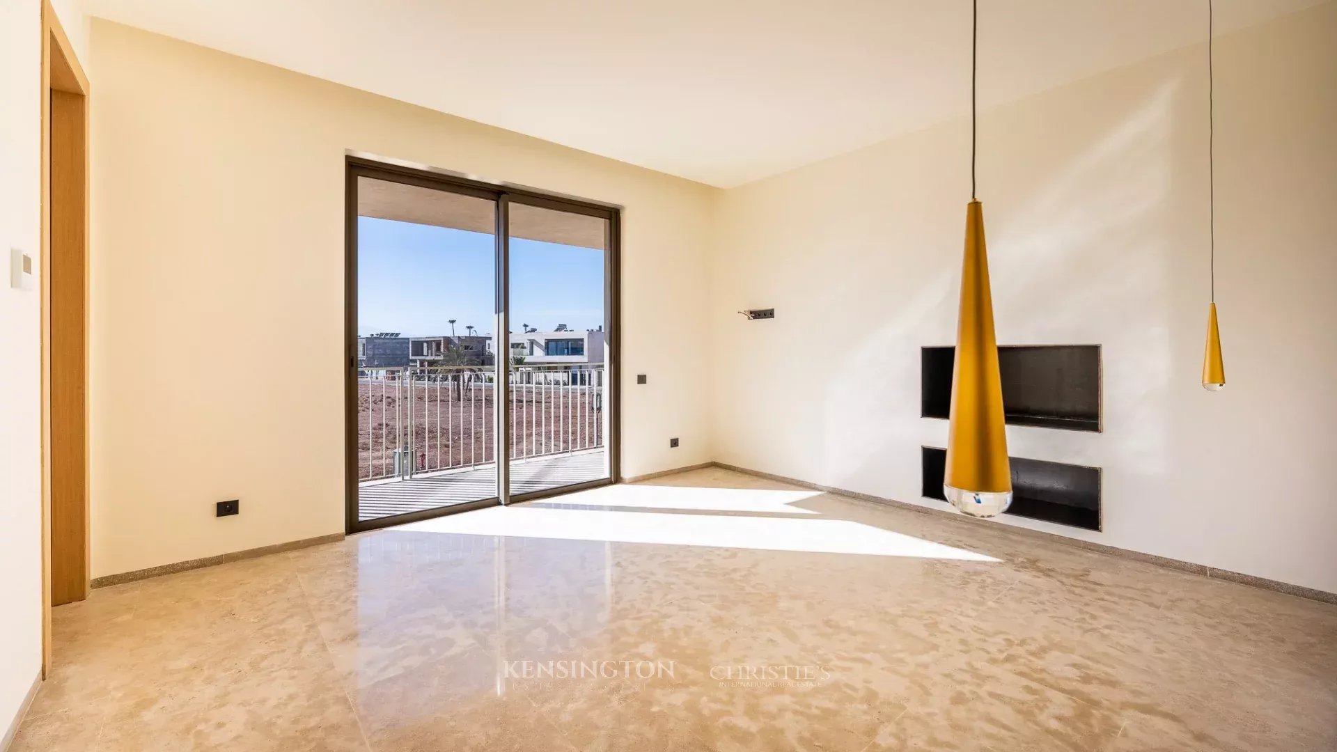 4 Bedroom Villa/Townhouse's Image 25