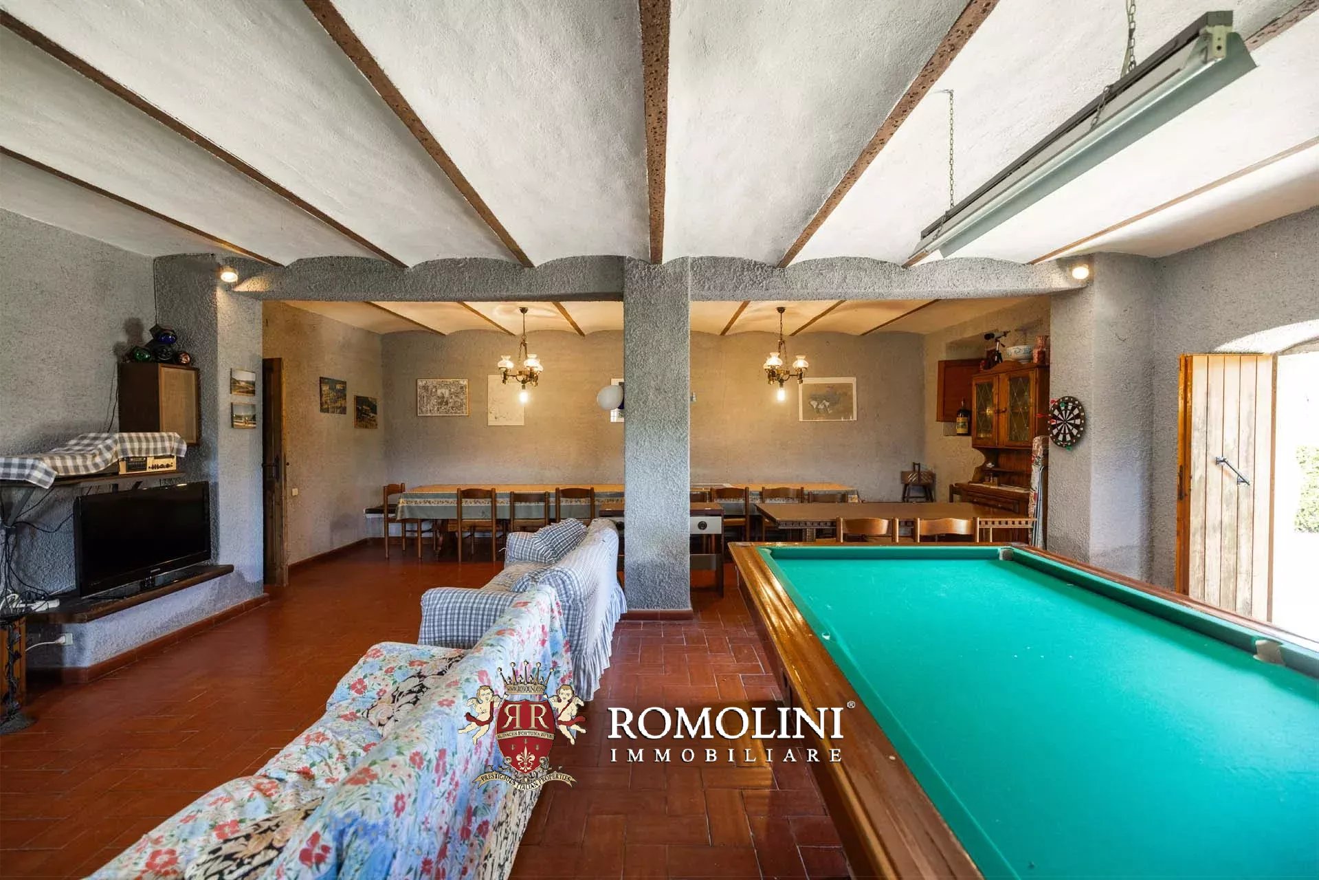 7 Bedroom Villa/Townhouse's Image 8