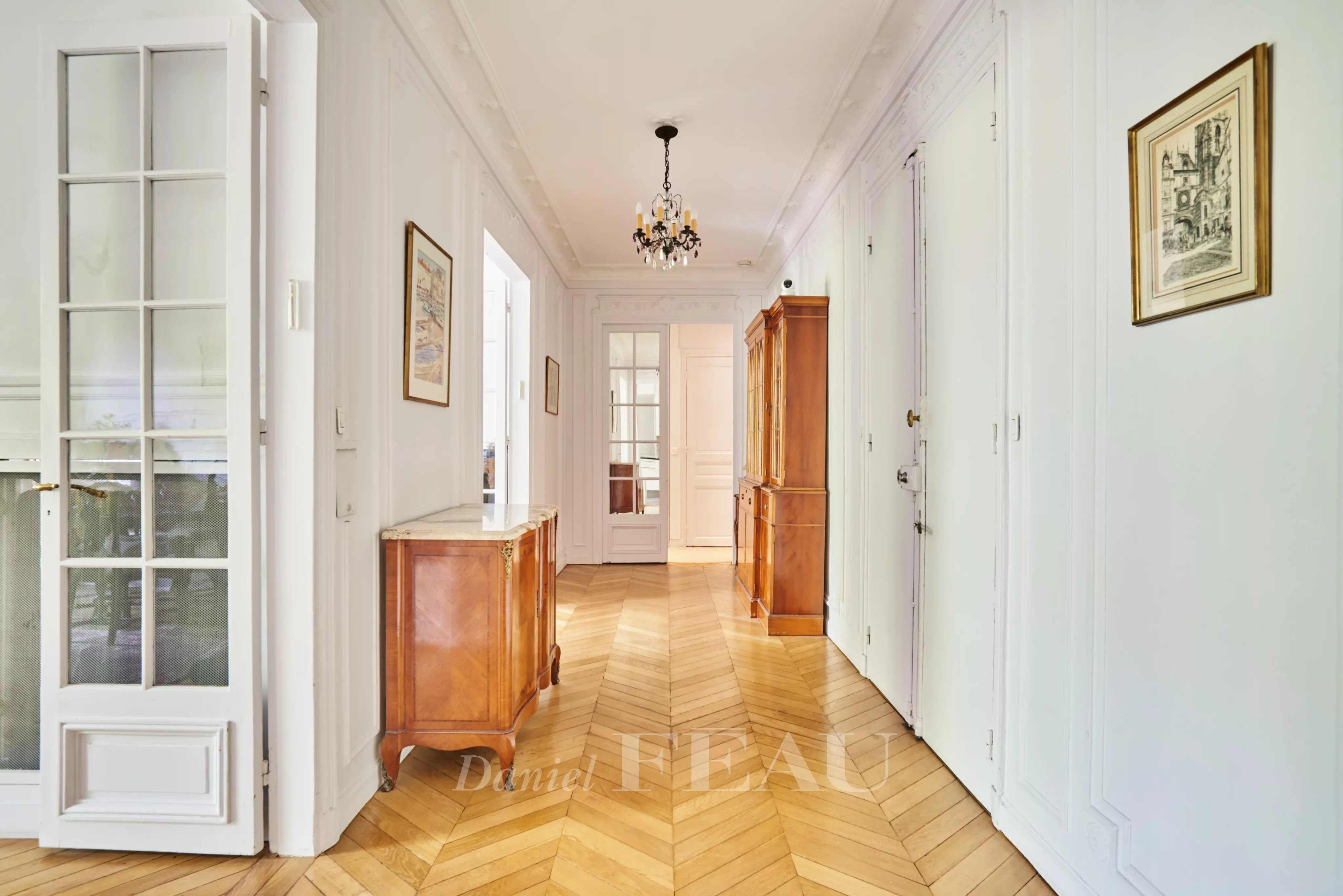 Sale Apartment Paris 7th