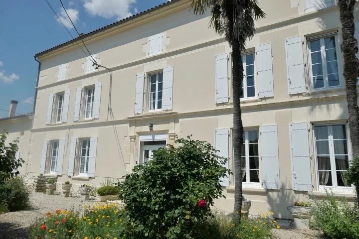 Agence immobilière de Maisons en Charentes