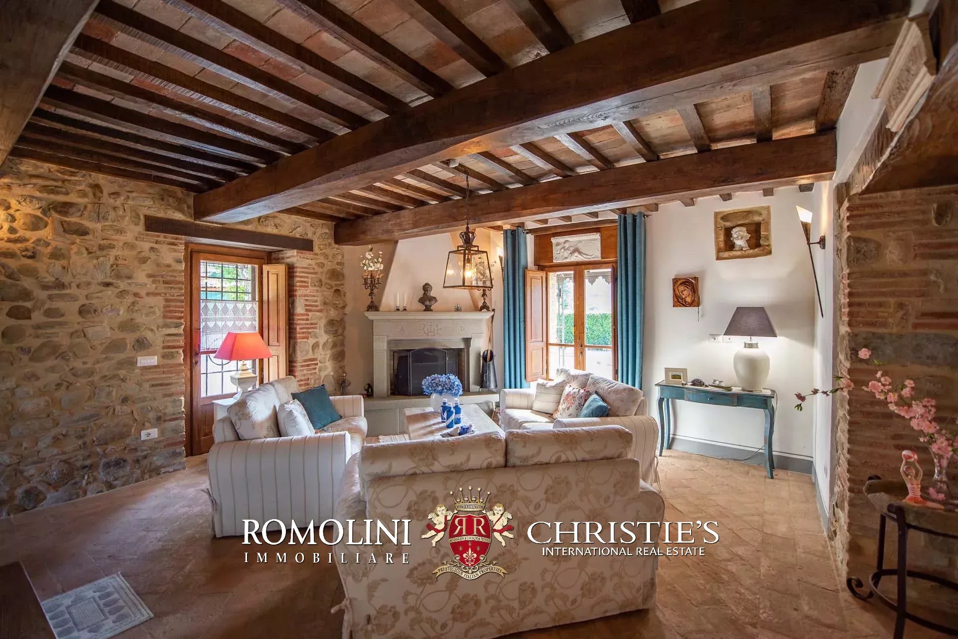 4 Bedroom Villa/Townhouse's Image 35