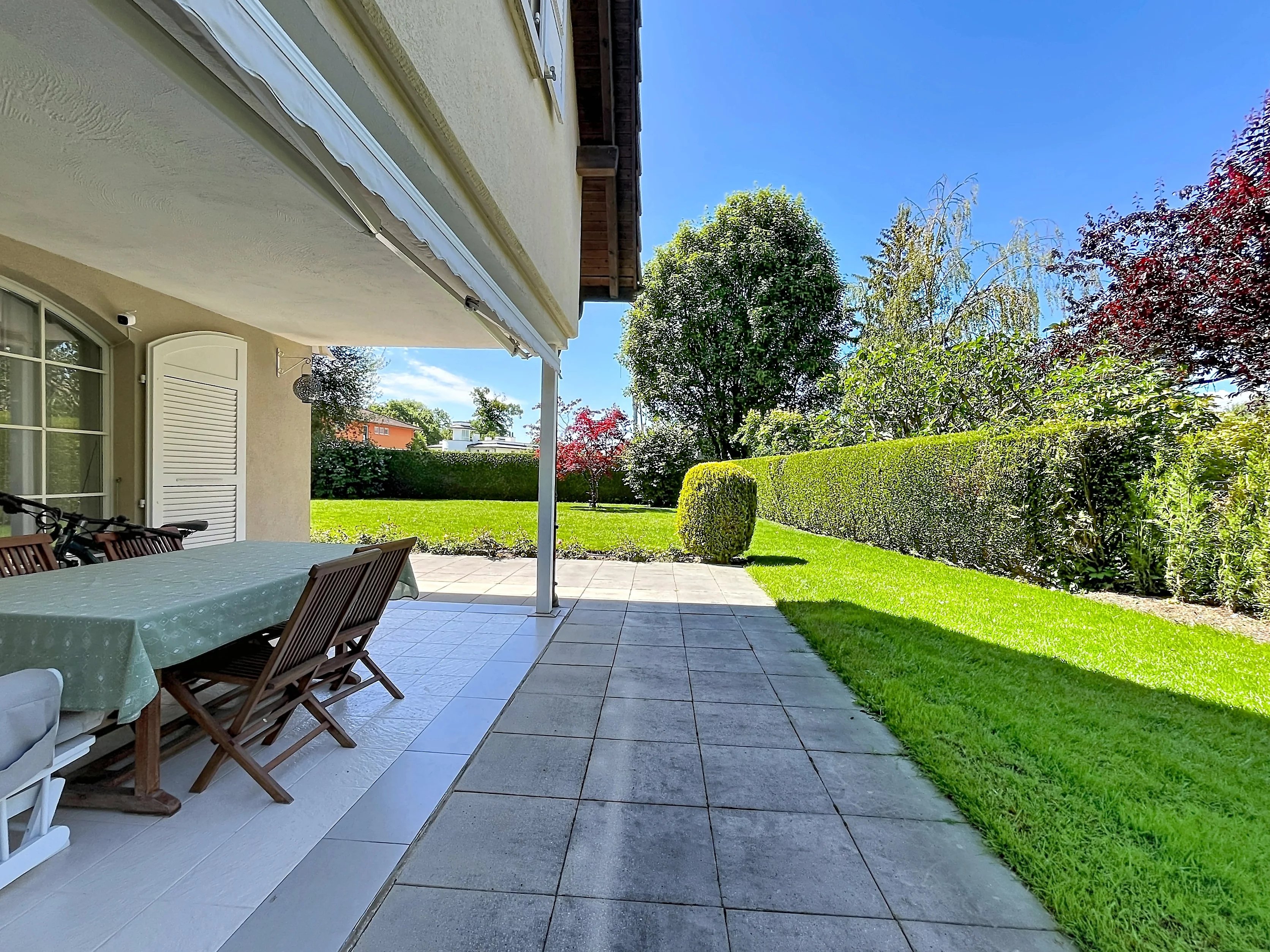 Elégante villa familiale avec grand jardin – Founex