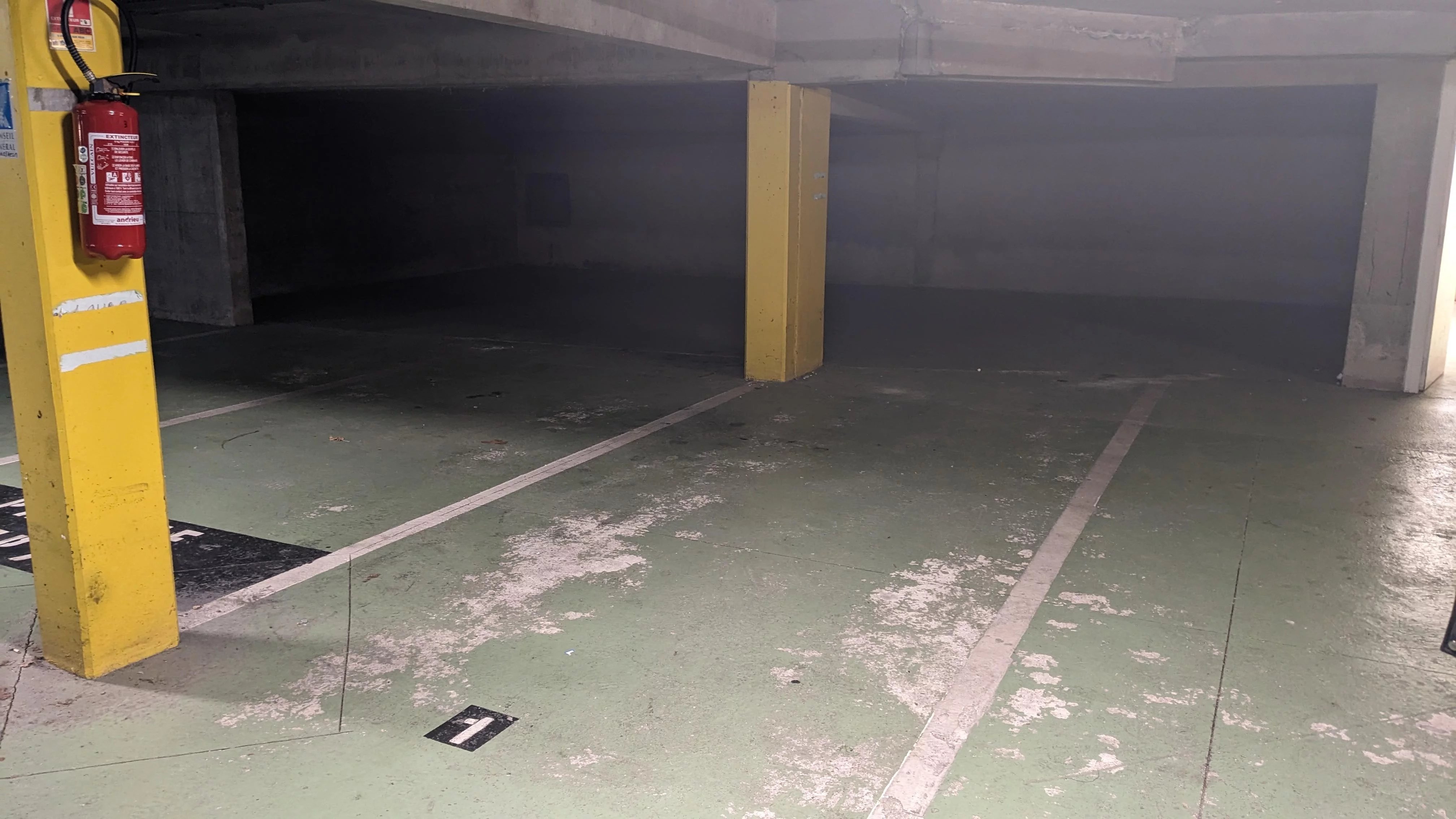 Location Parking Rouen
