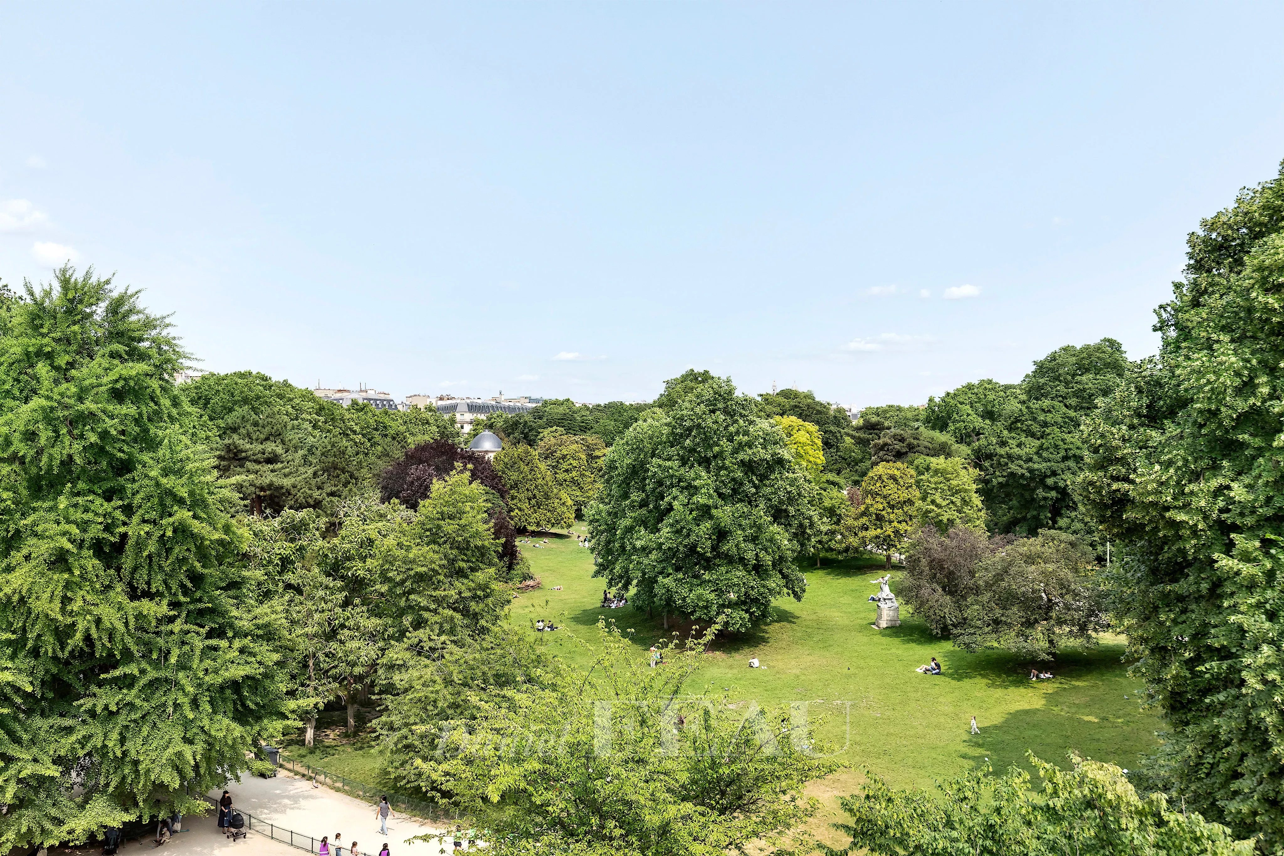 Paris VIIIe  - Appartement - Parc Monceau