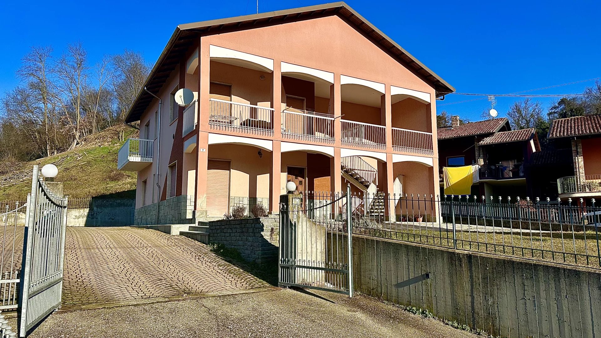 Villa indipendente