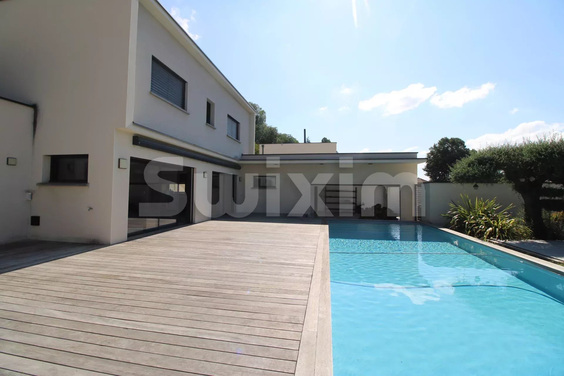 Agence immobilière de 