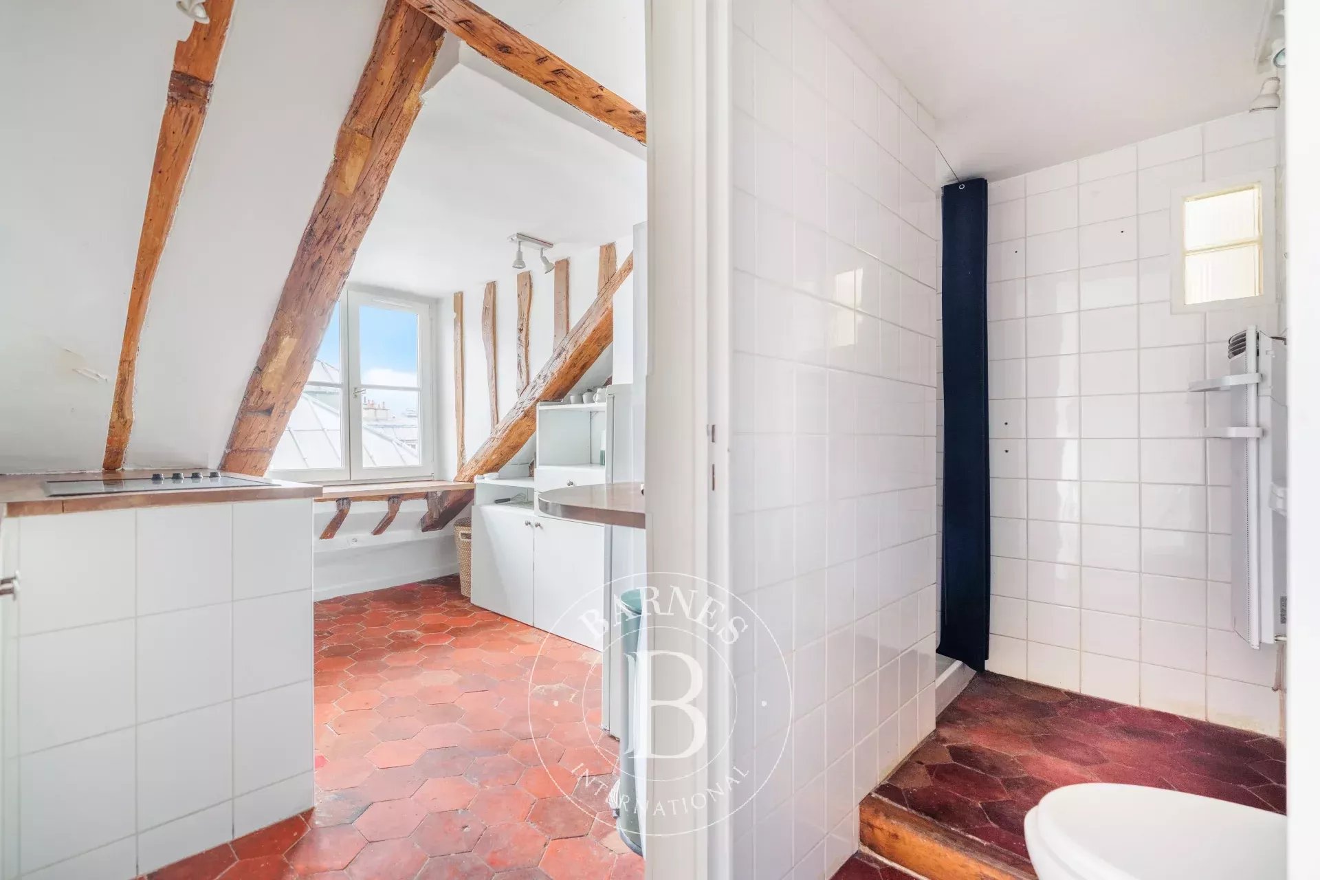 Daire Paris 4ème - picture 10