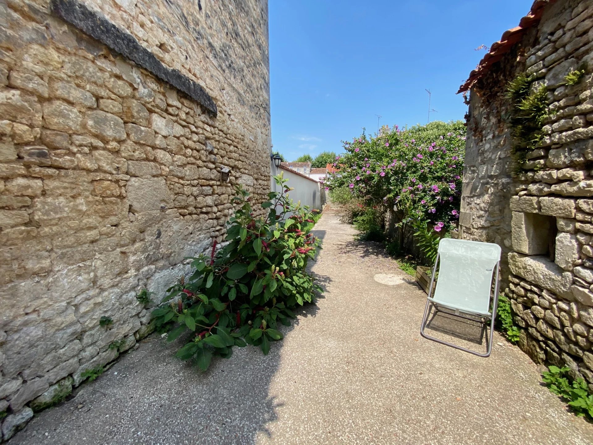 Location Maison de ville Saintes