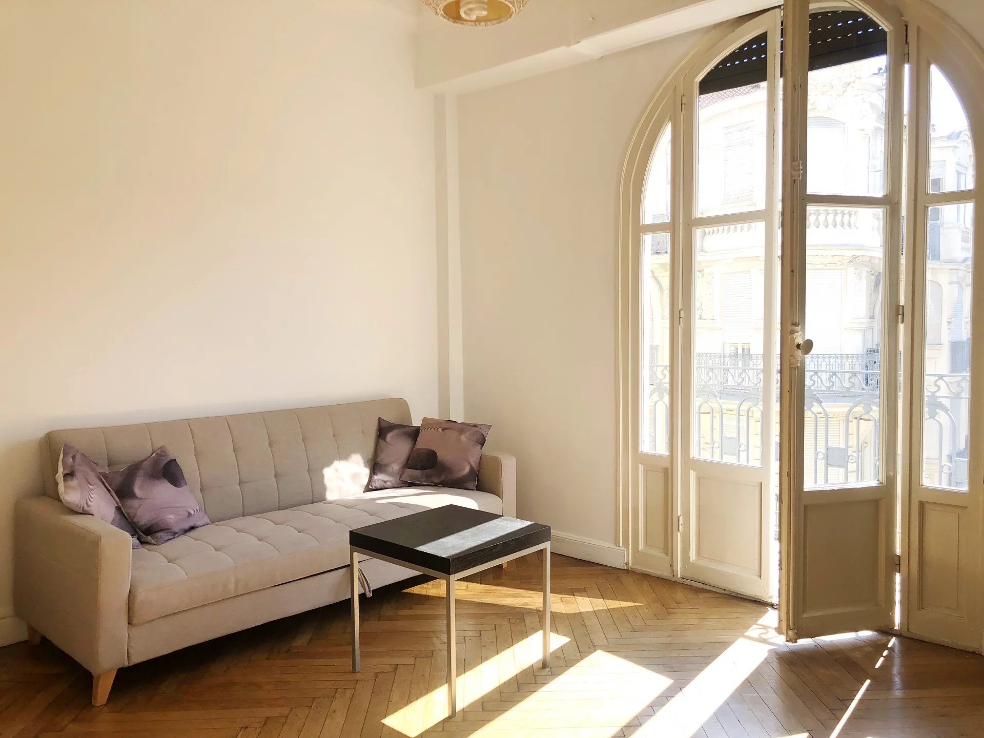 Location étudiants jusqu'à 30 juin
