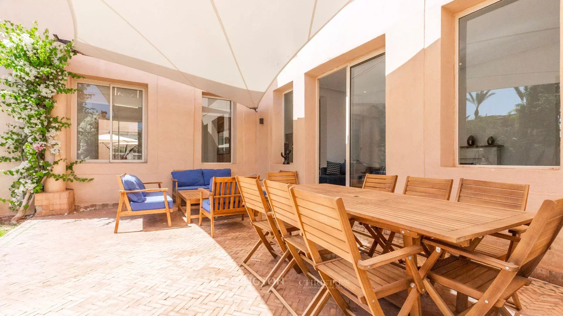 5 Bedroom Villa/Townhouse's Image 12