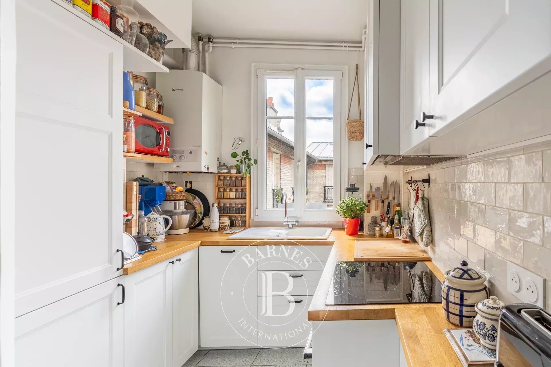 Daire Levallois-Perret - picture 17