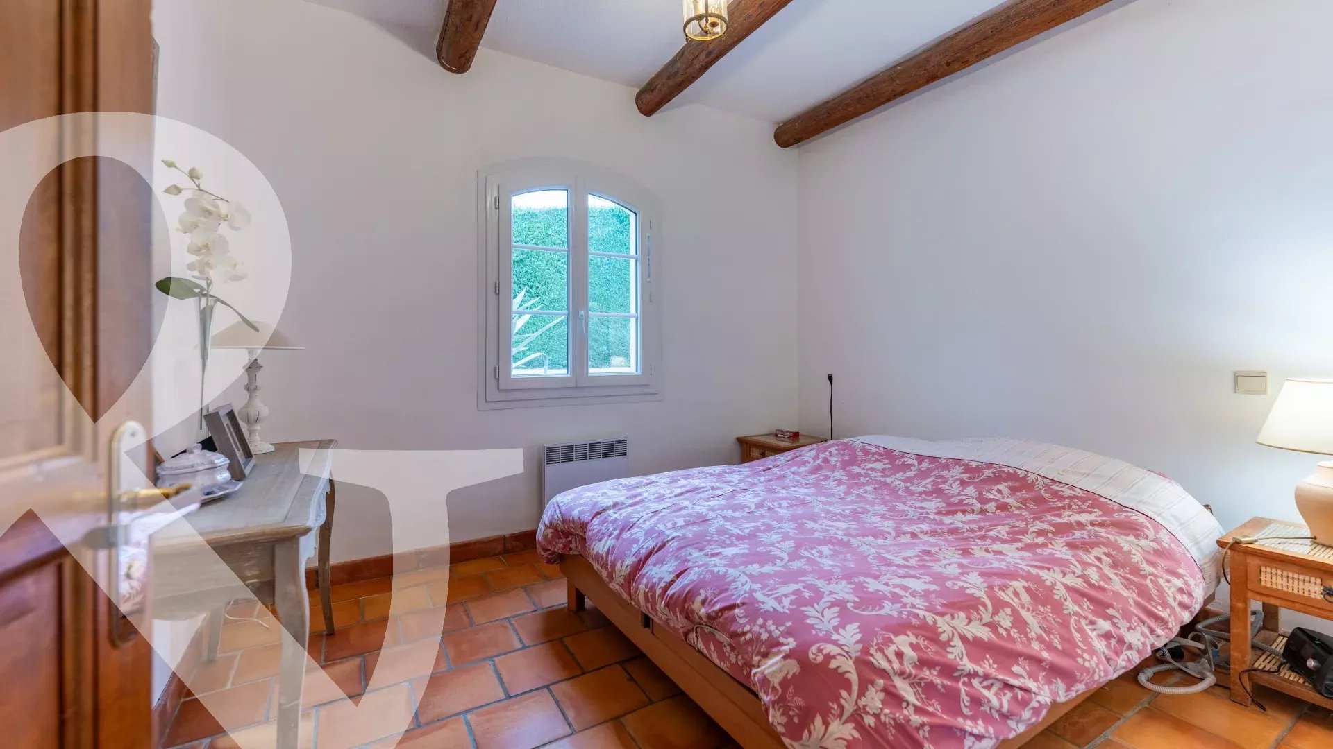 MAISON TYPIQUEMENT PROVENCALE