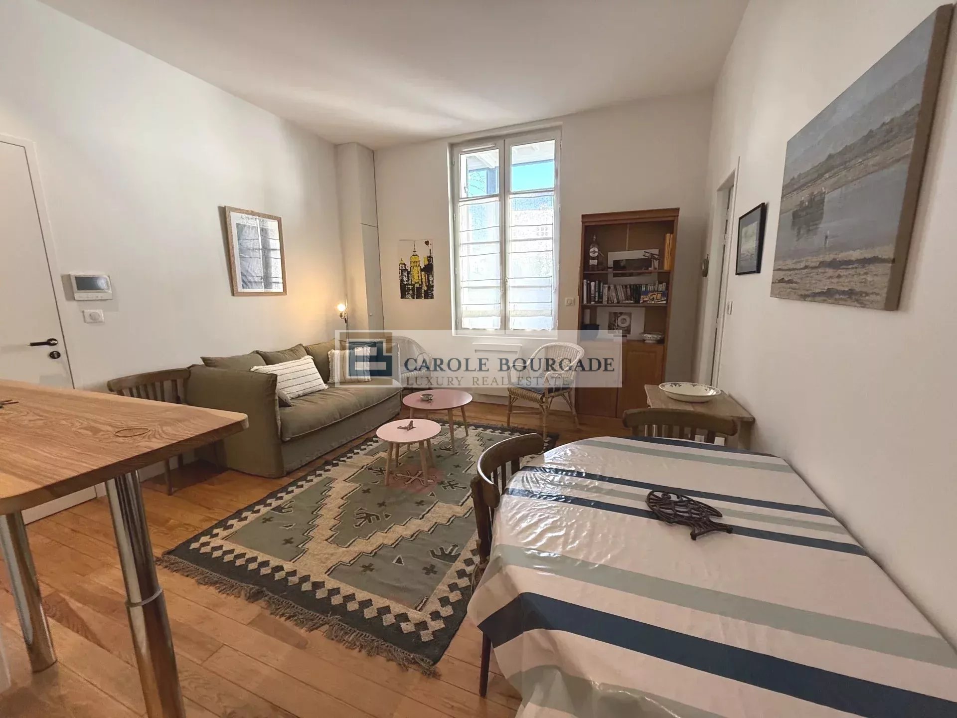 Rental Apartment Bordeaux Jardin Public