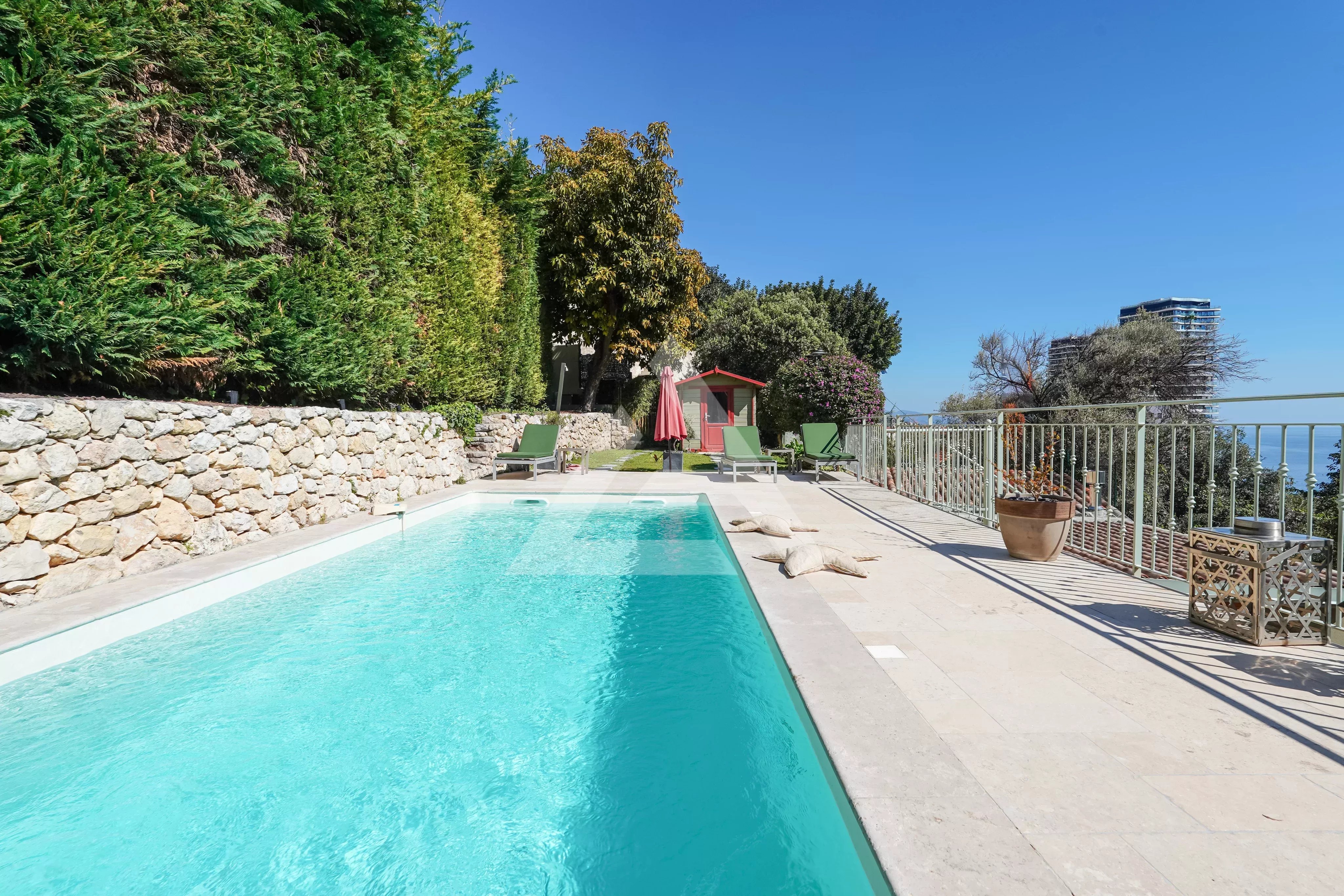 CASA CON VISTA MARE E PISCINA - BEAUSOLEIL - DI FRONTE A MONACO