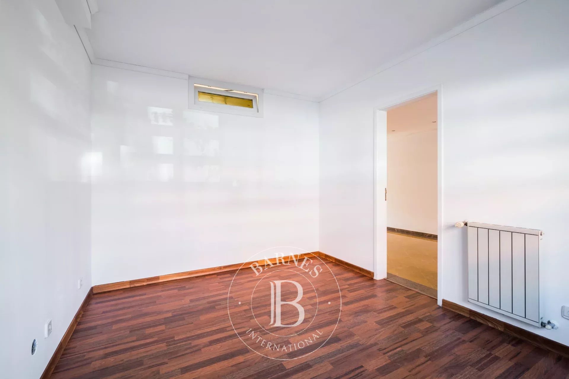 Family house with river view Family house with river view