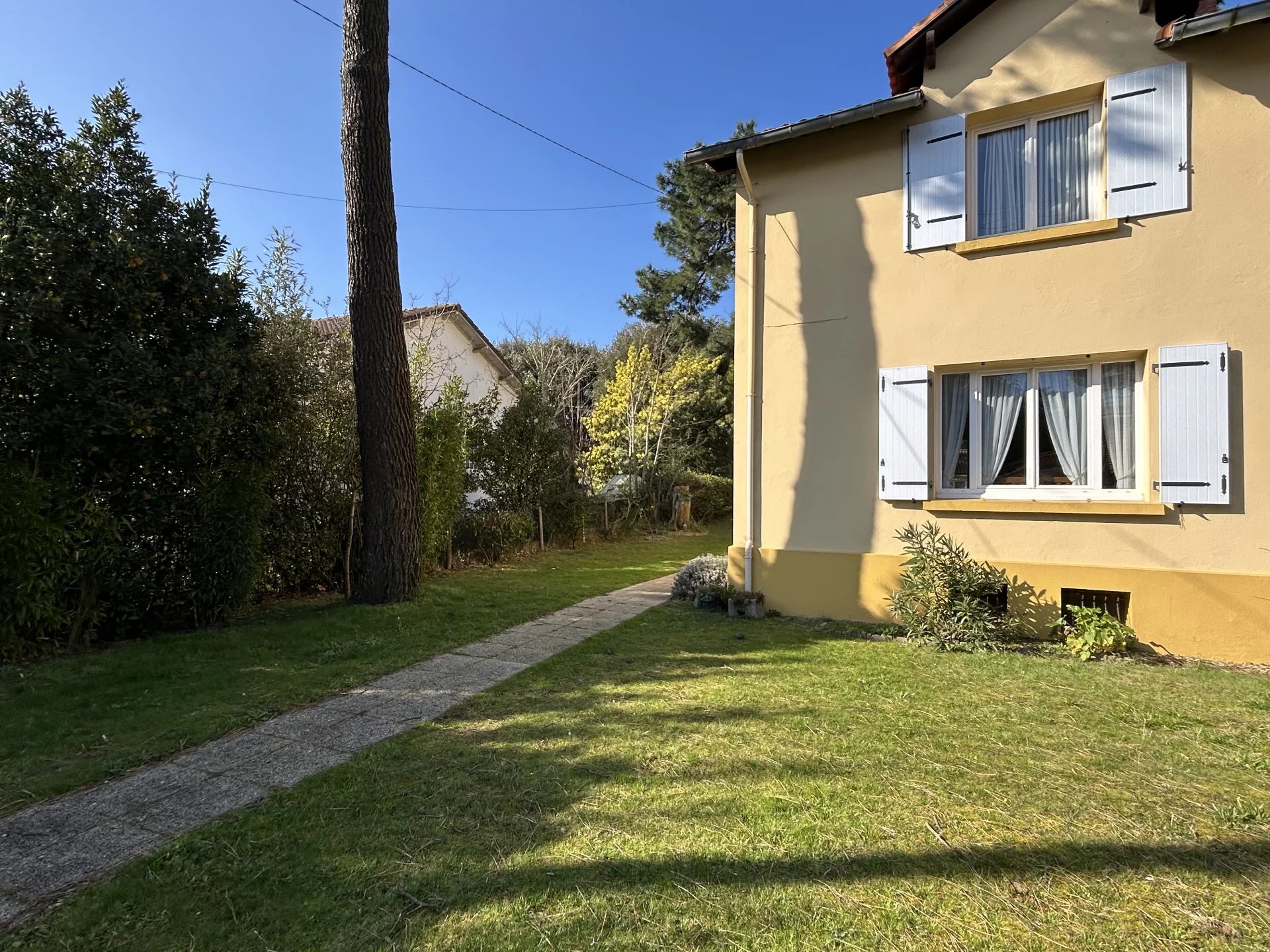 Maison - 3 pièces + dépendance SAINT BREVIN LES PINS