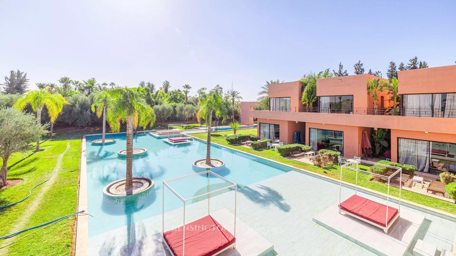 11 Bedroom Villa/Townhouse's Image 46