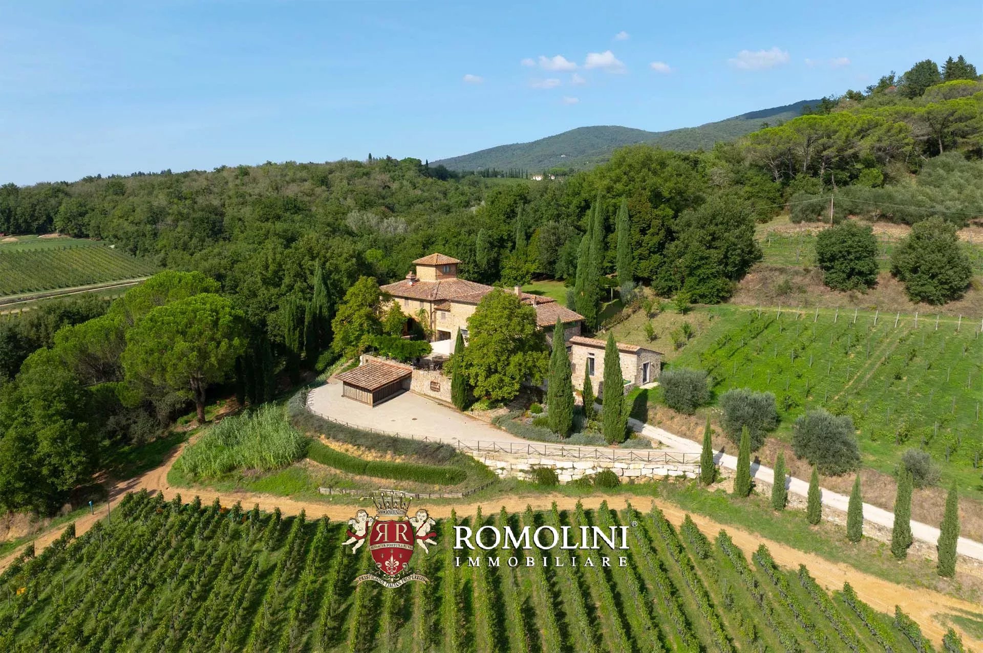 5 Bedroom Vineyard's Image 5
