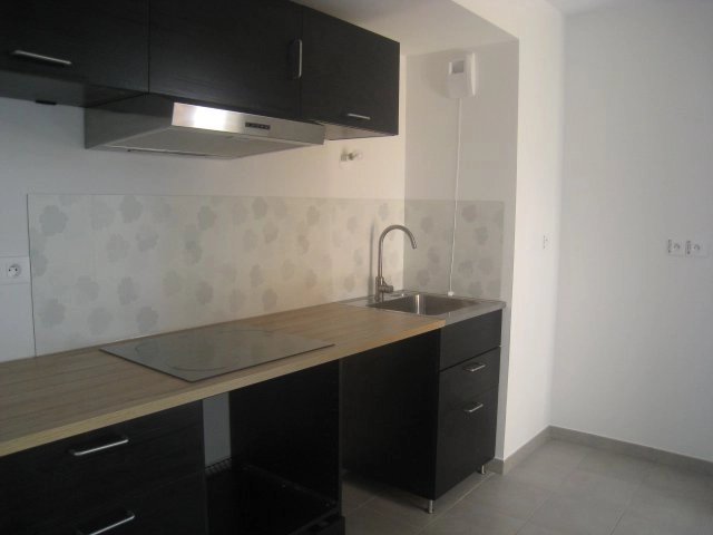 2318254 Location Meyzieu