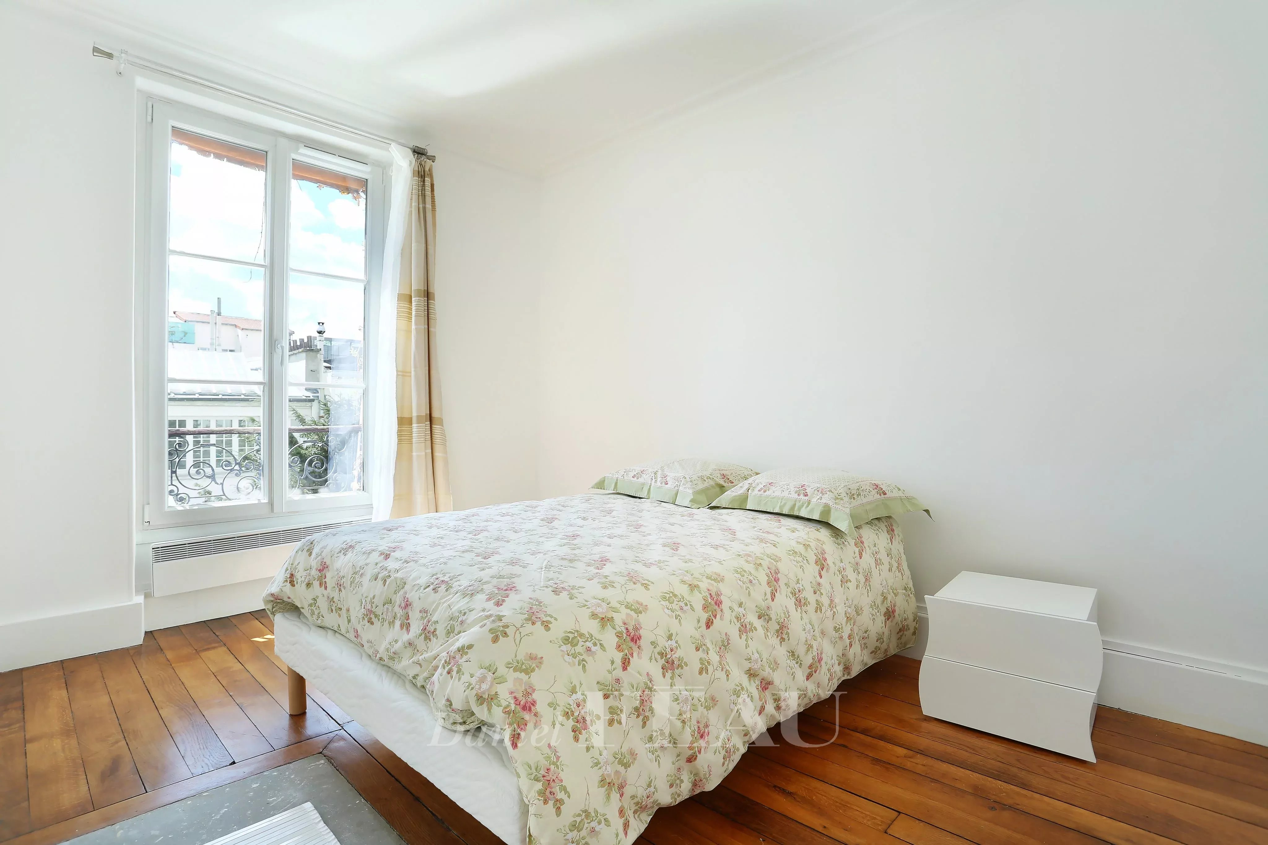 Rental Apartment Paris 18th