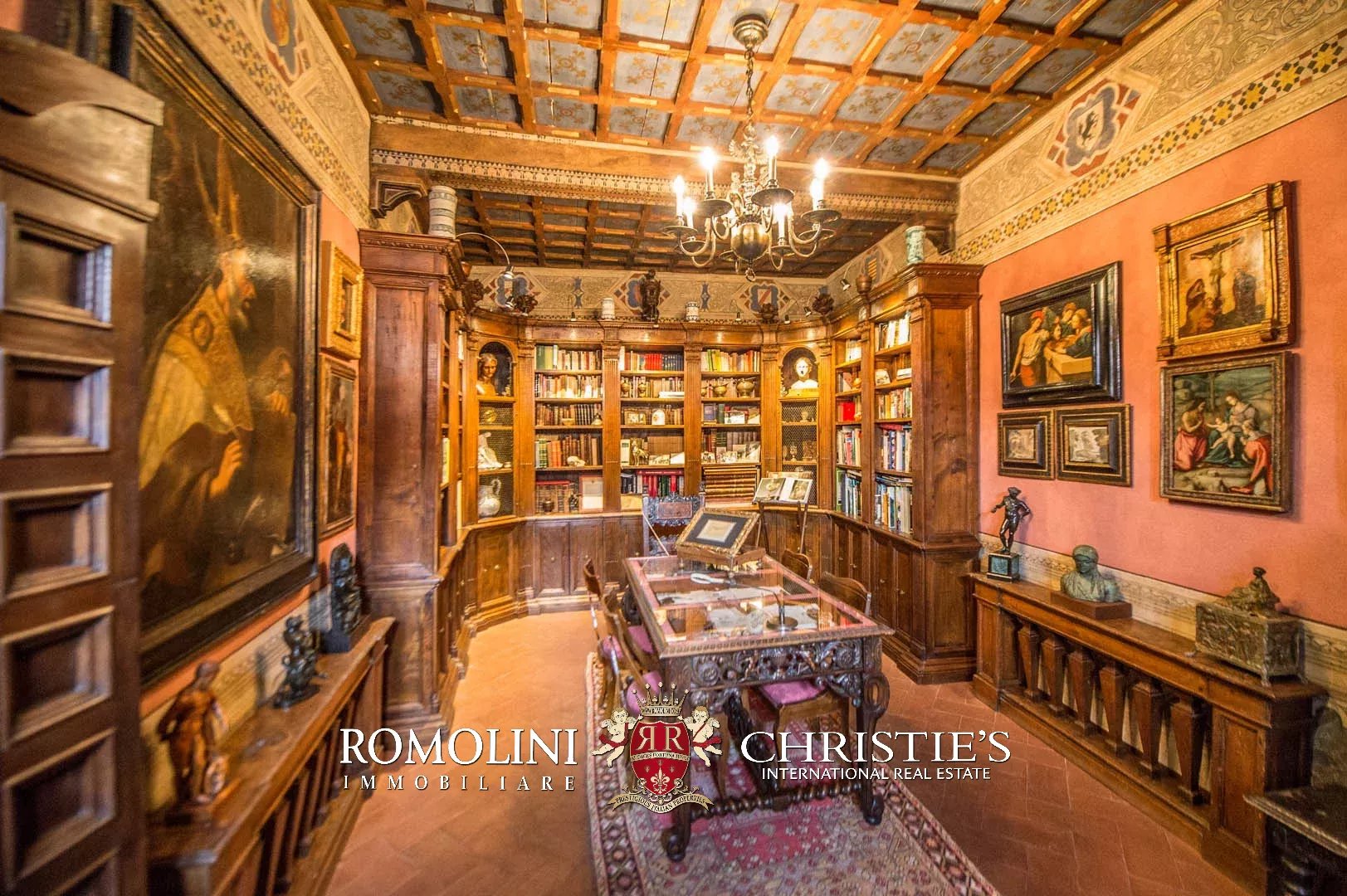 12 Bedroom Chateau's Image 38