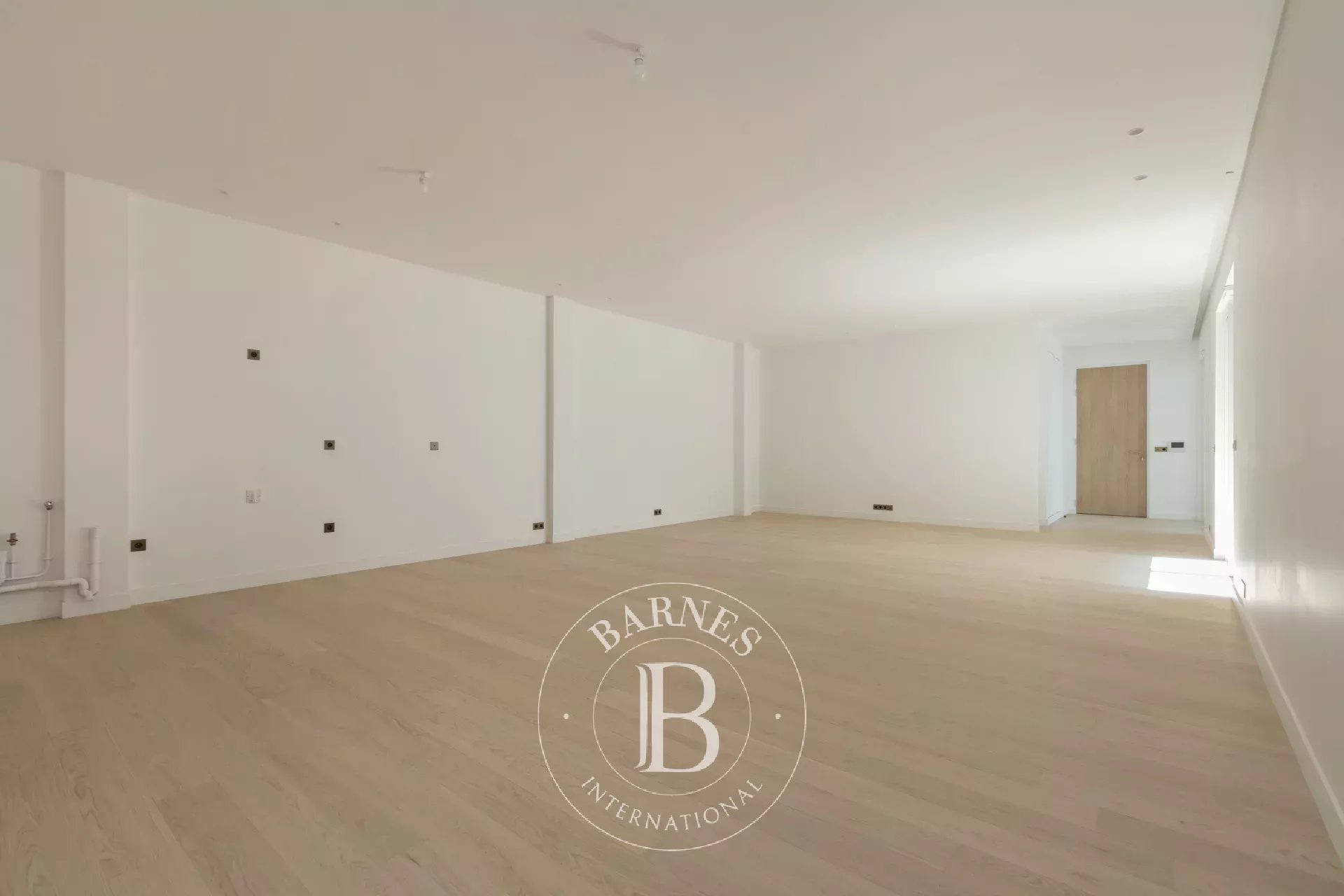 Daire Paris 8ème - picture 5