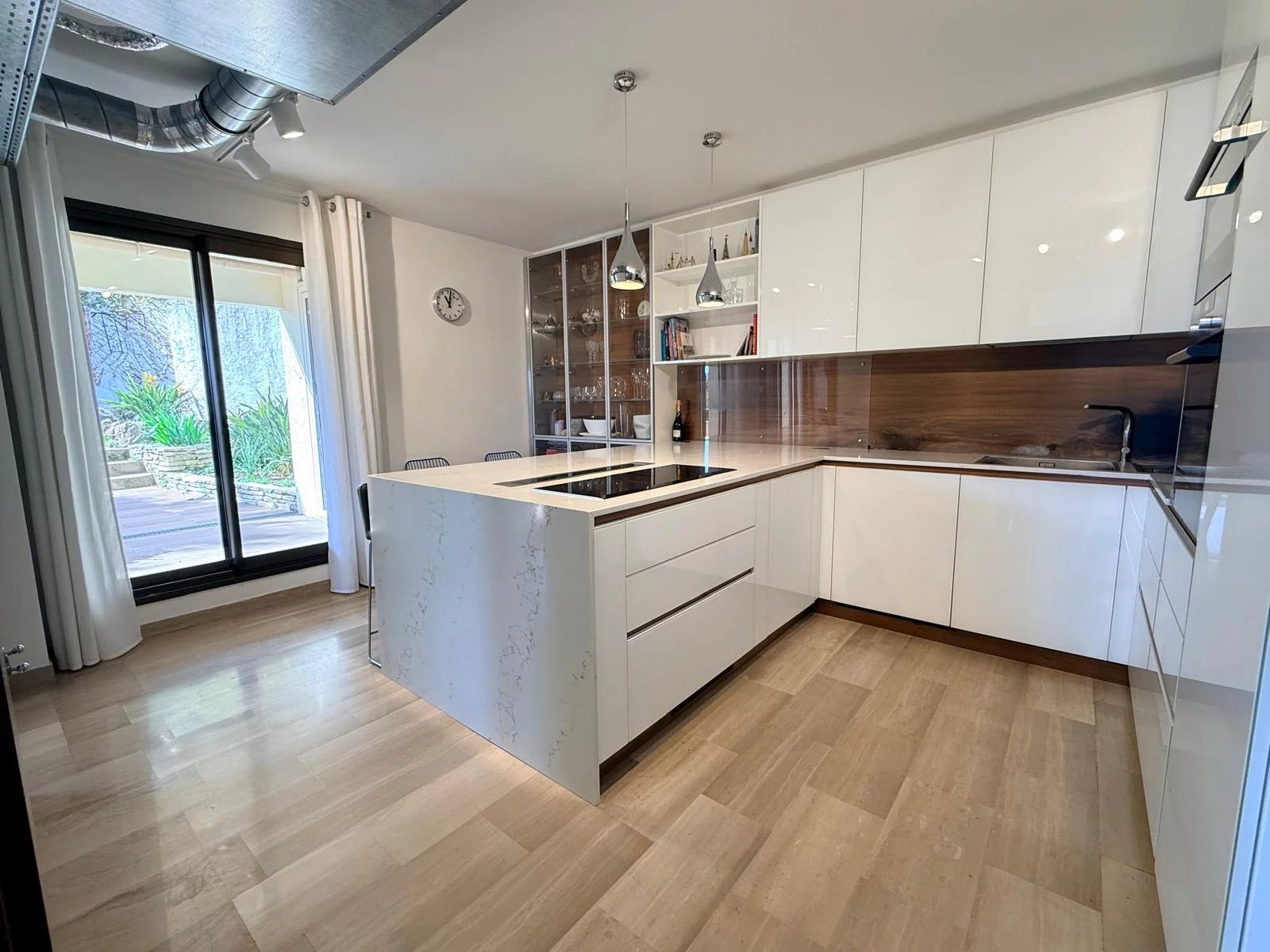 Villefranche-sur-mer, location saisonnière, Appartement villa de 148m², 4 chambres, parking, vue mer, piscine - Photo 4
