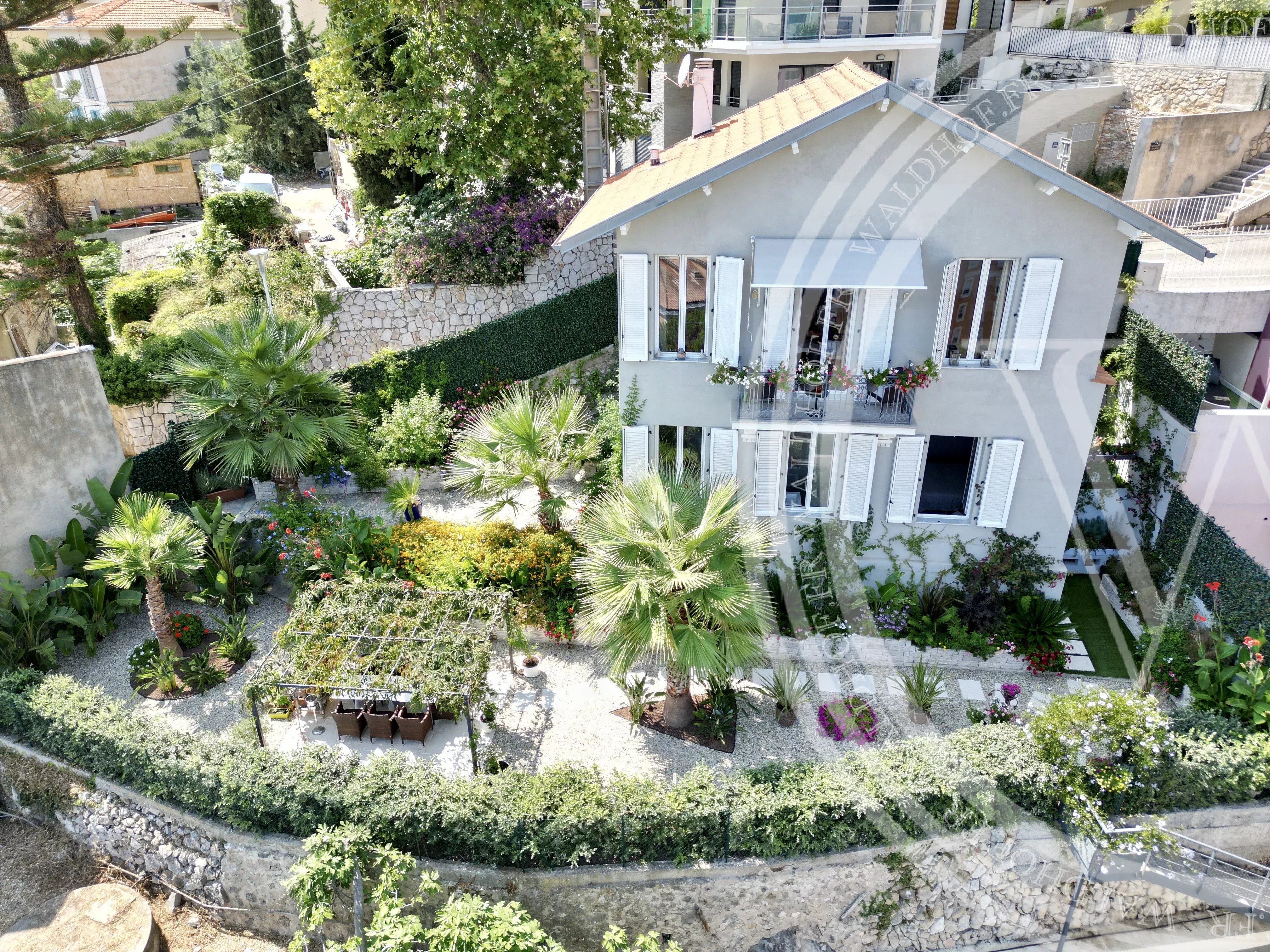 Charmante Villa avec 2 chambres surplombant Monaco