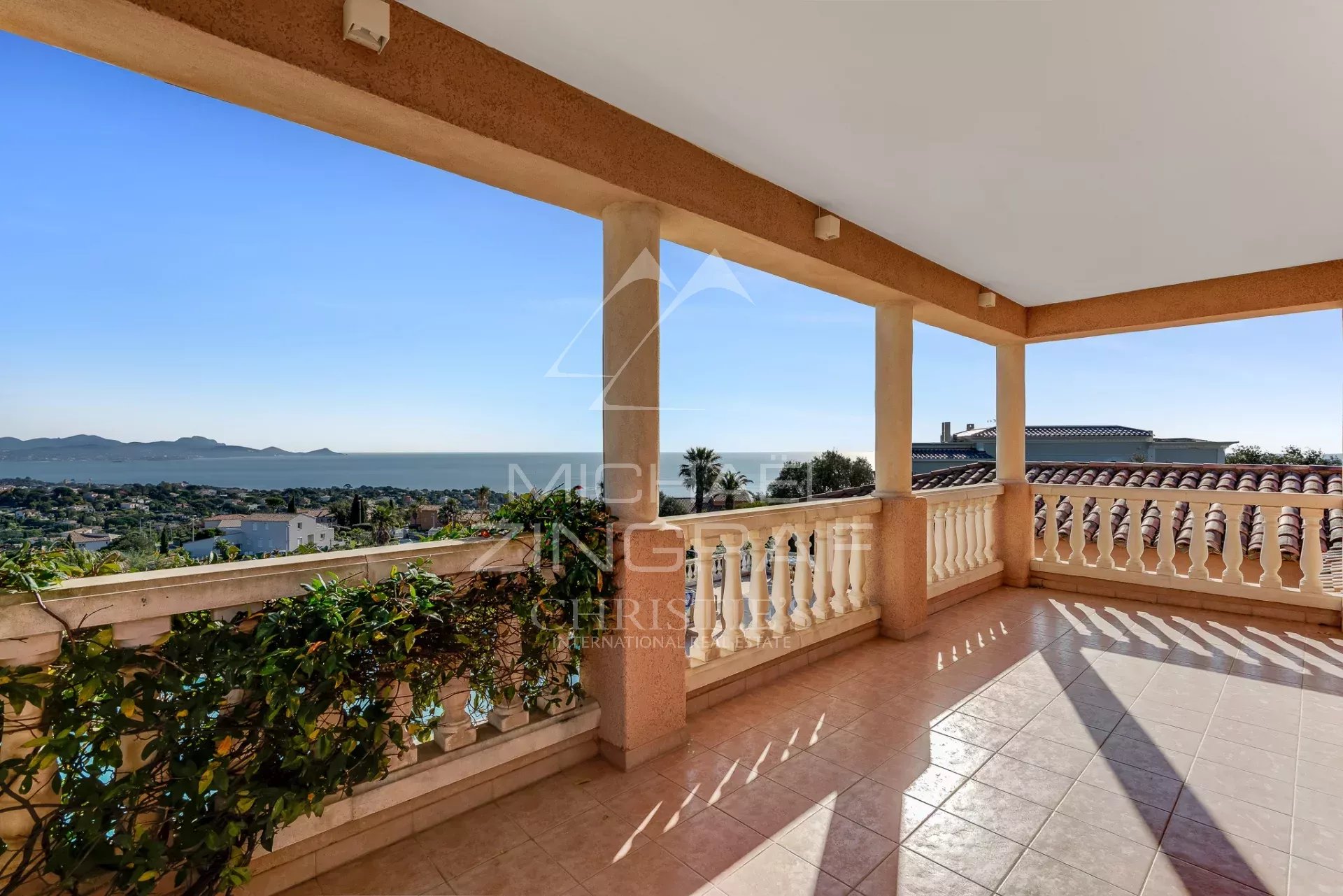 3 Bedroom Villa/Townhouse's Image 6