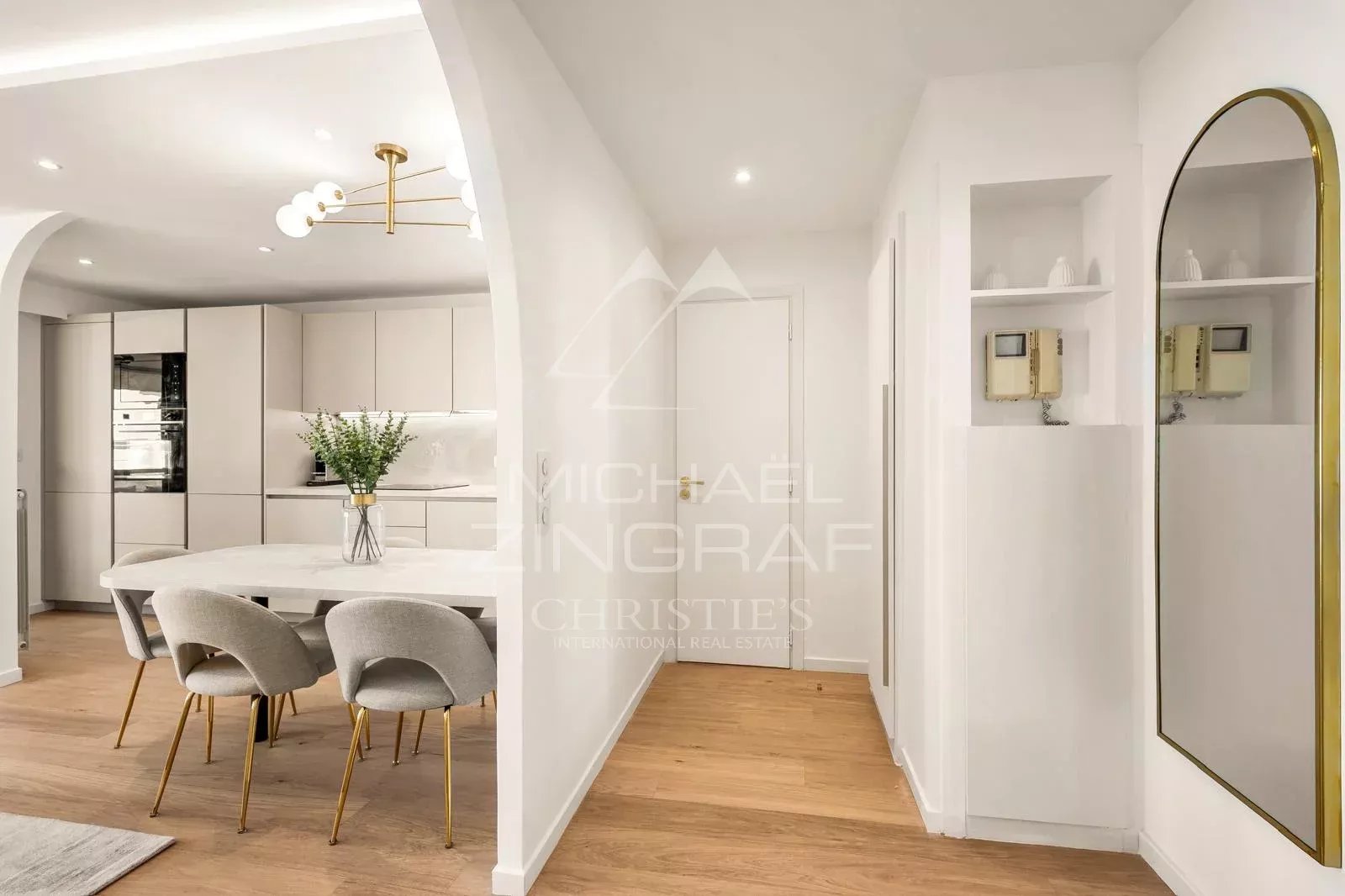 1 Bedroom Apartment/Flat's Image 3