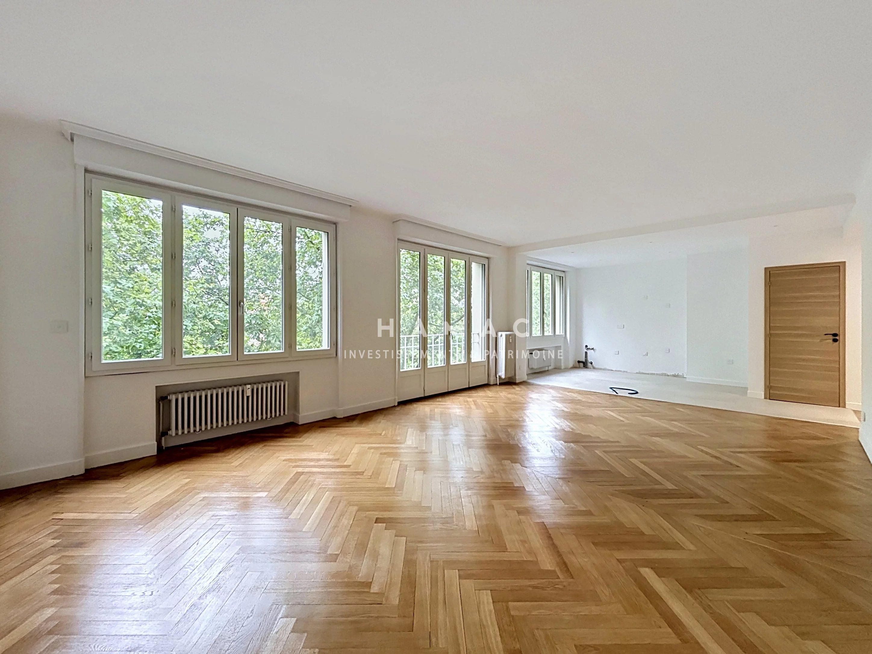 Rare Opportunité – 140 m² de Prestige sur l’Avenue de Saxe