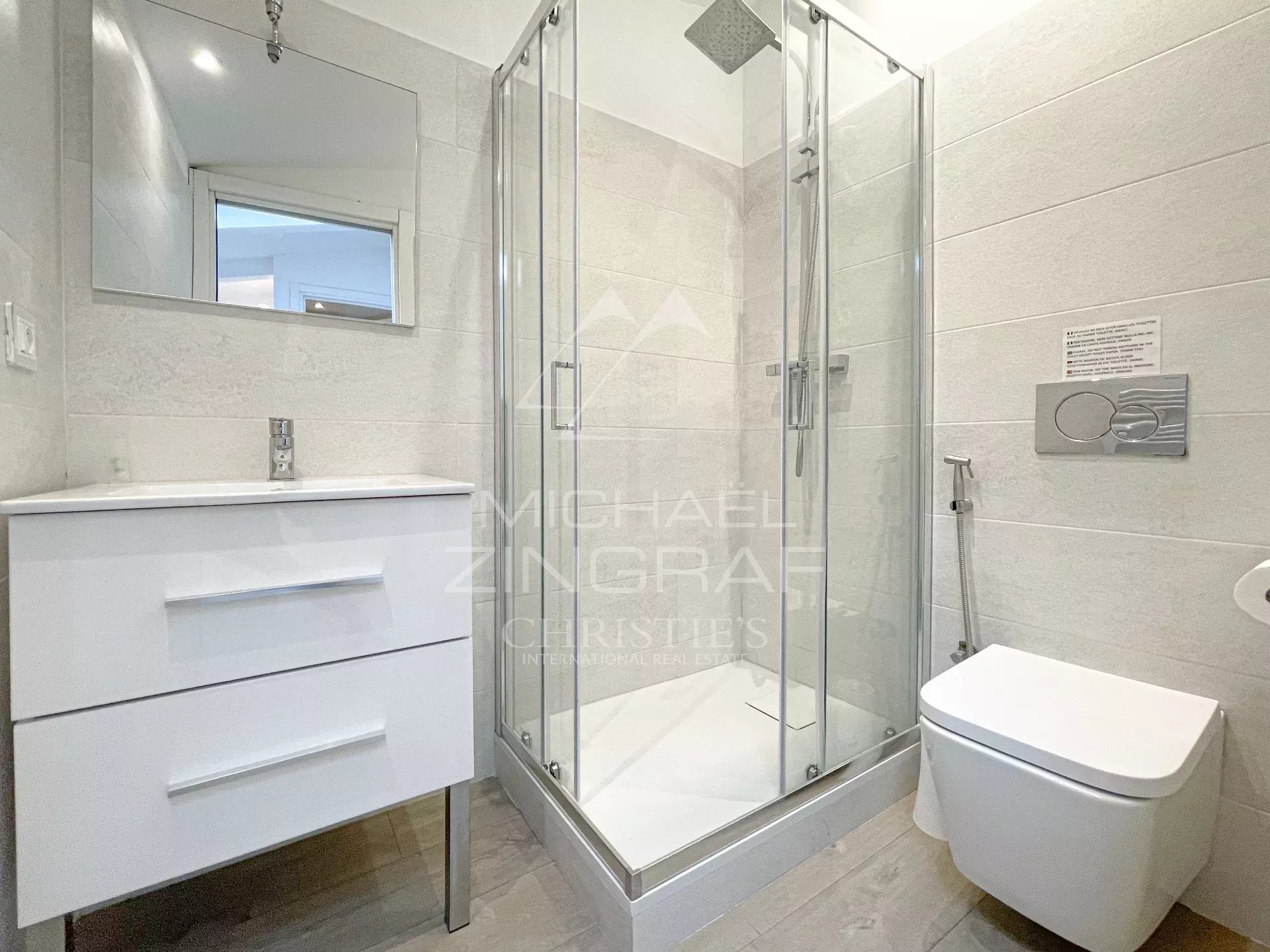 2 Bedroom Apartment/Flat's Image 11