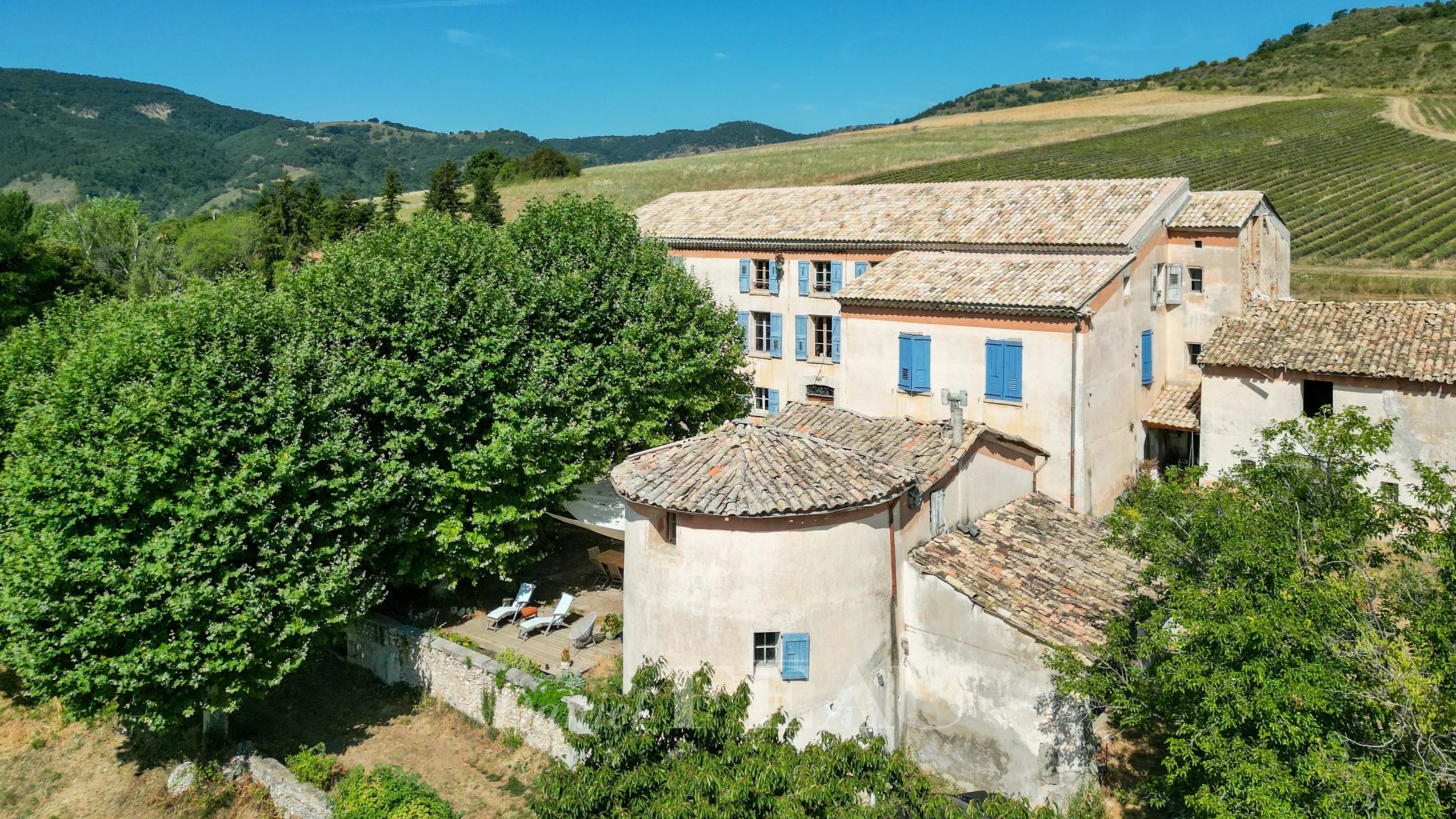 Alpes de Haute Provence - Propriété avec vue exceptionnelle