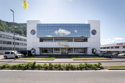Magazzino---Capannone-in-vendita---Bolzano-0