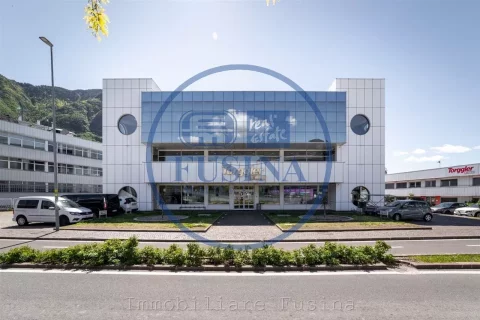 Magazzino---Capannone-in-vendita---Bolzano-0