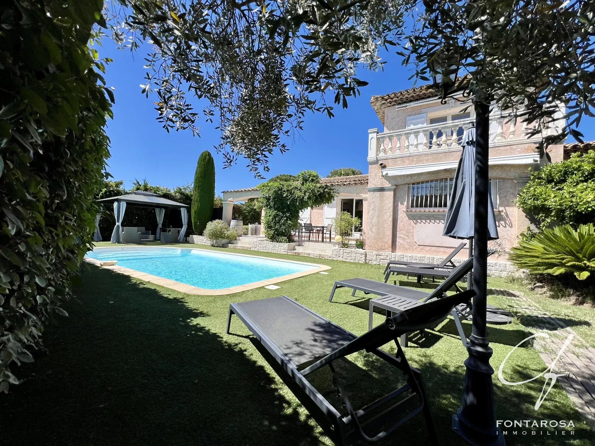 Villa  6  pièces