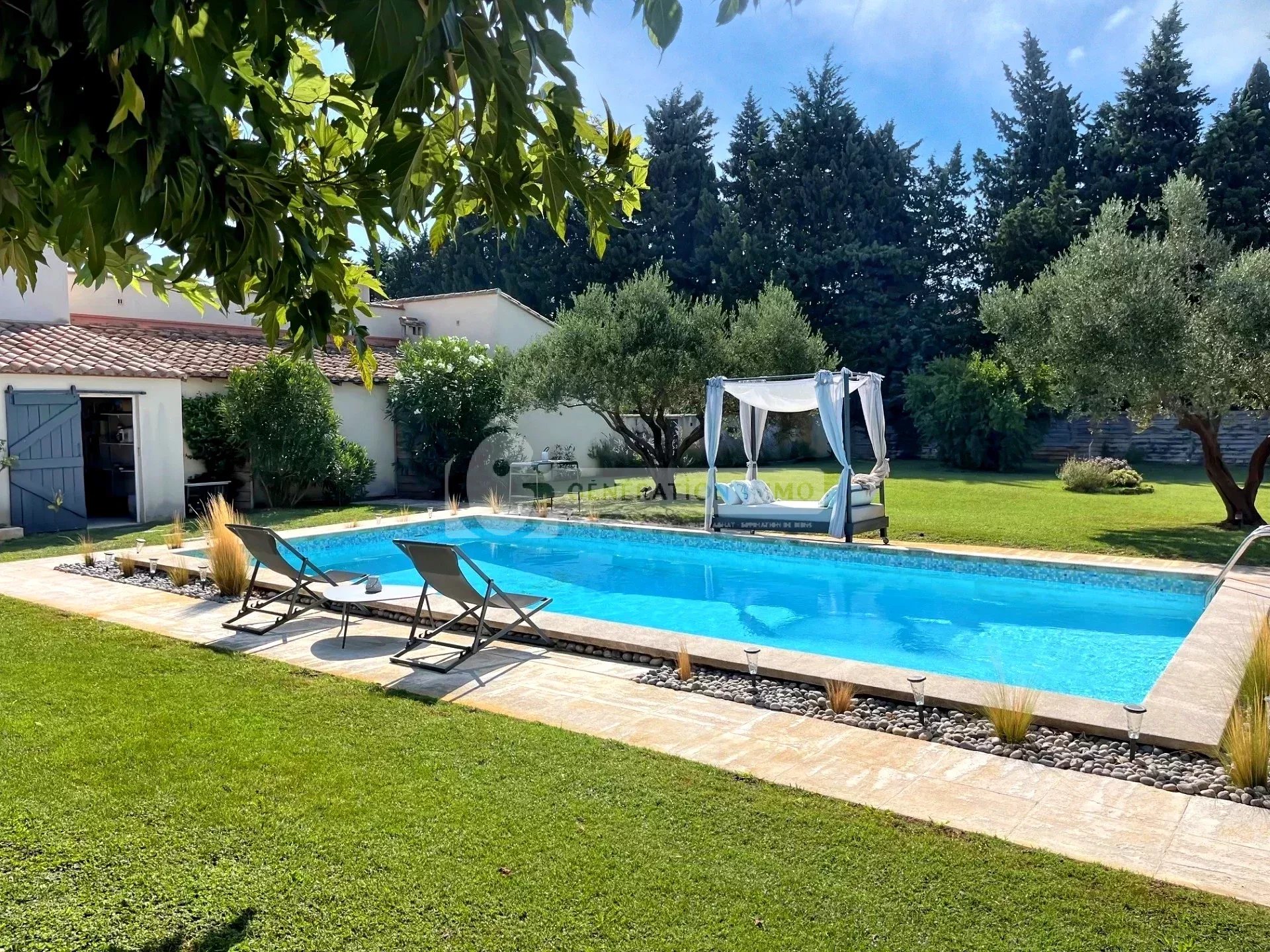 Agence immobilière de 