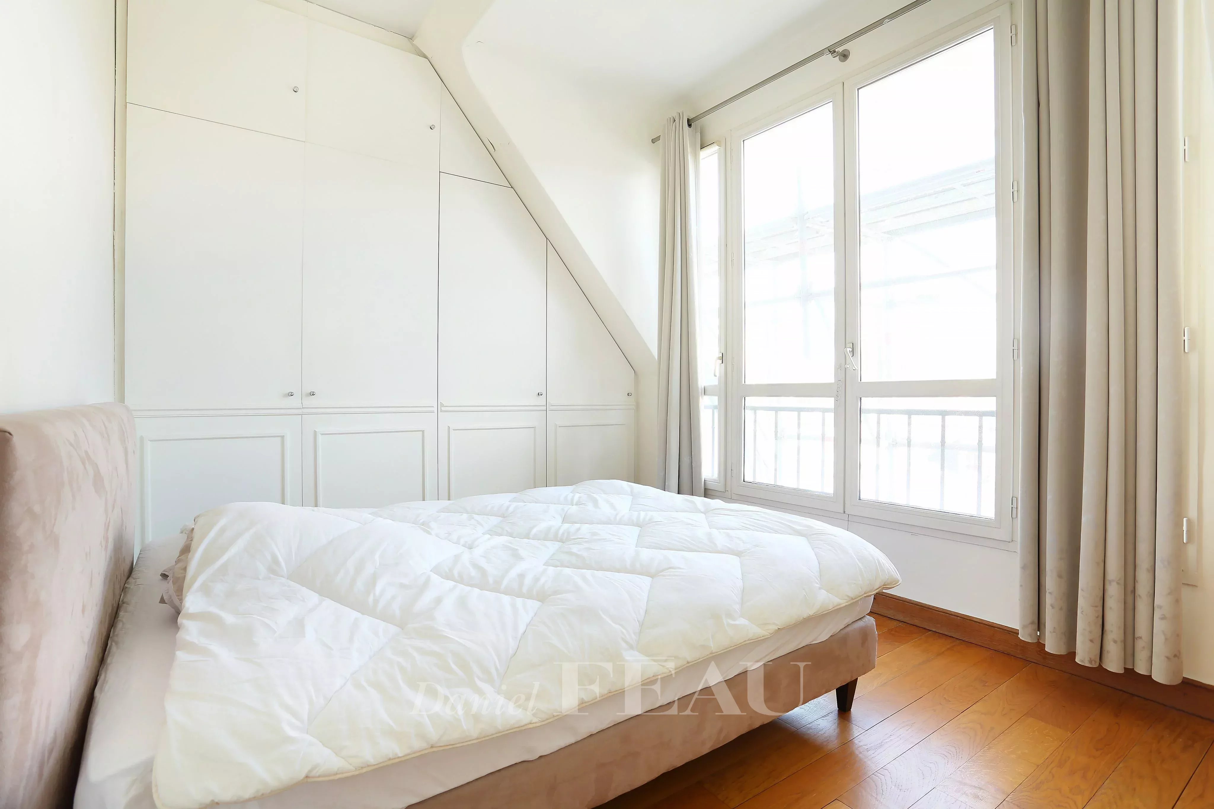 Location Appartement Paris 8ème