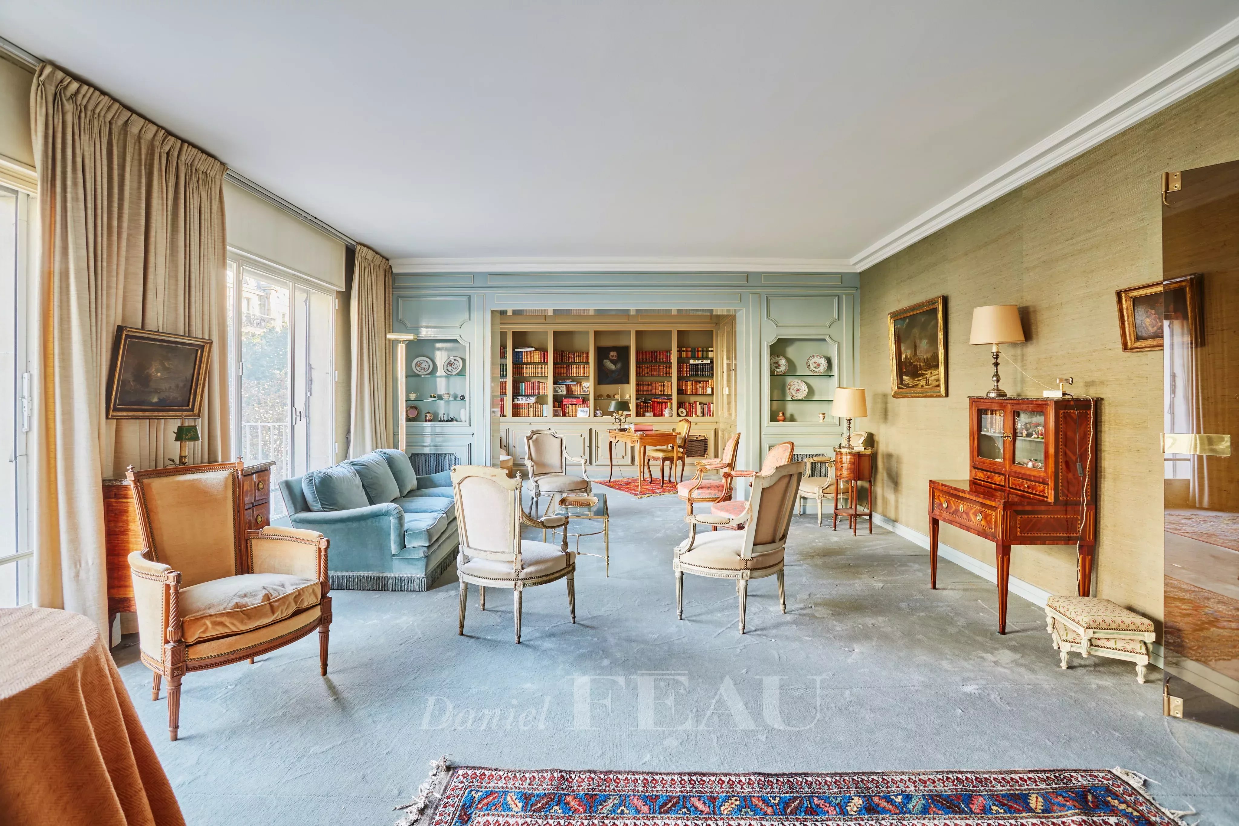 Sale Apartment Paris 16th