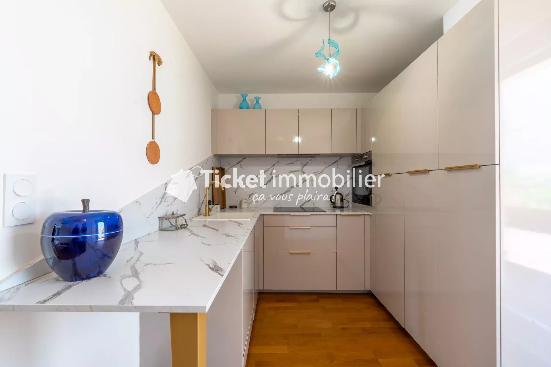 Appartement 3 pièces haut de gamme de 84m2 — photo 8